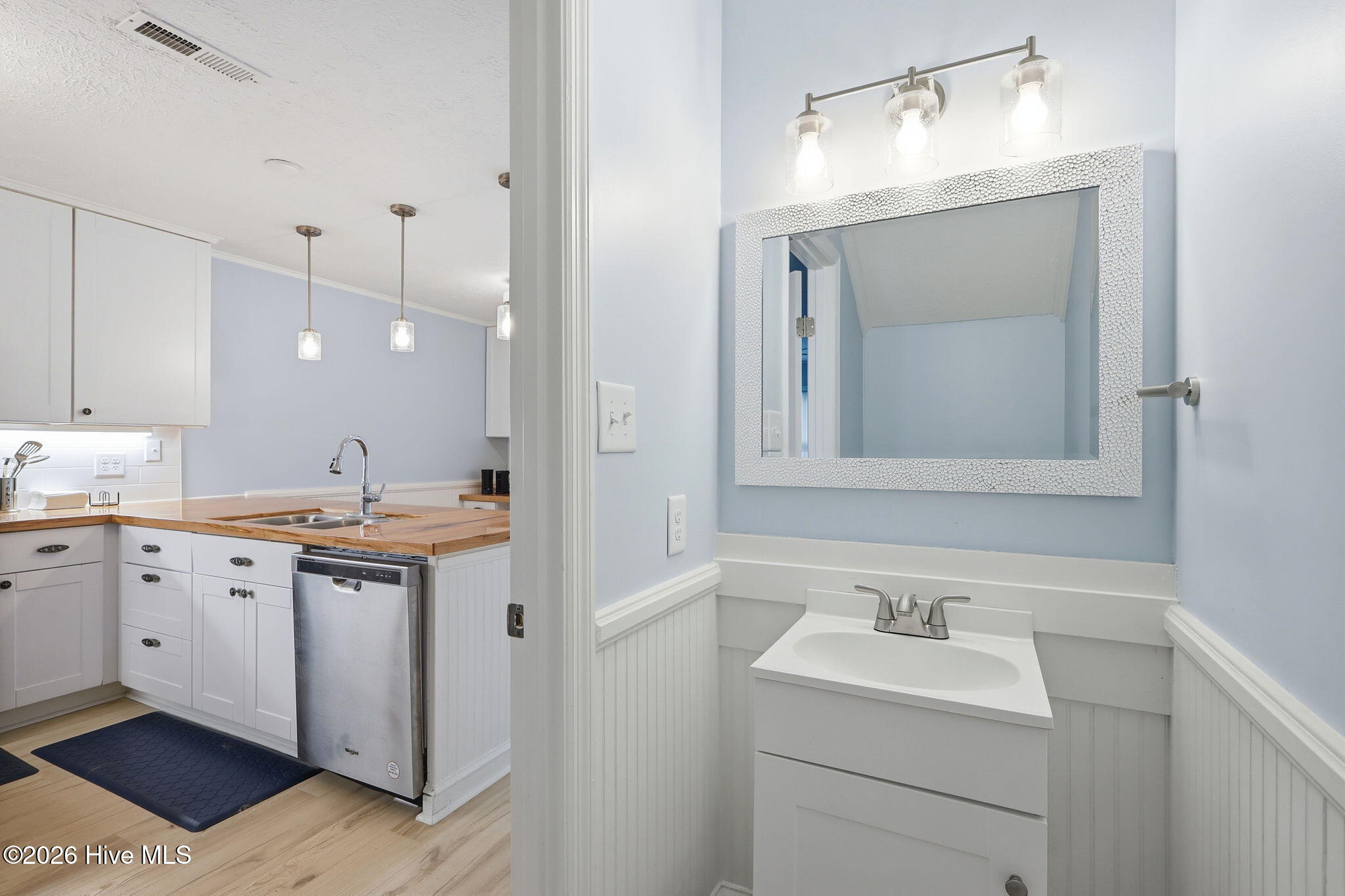 3200 Crystal Oaks Lane 820,Morehead City