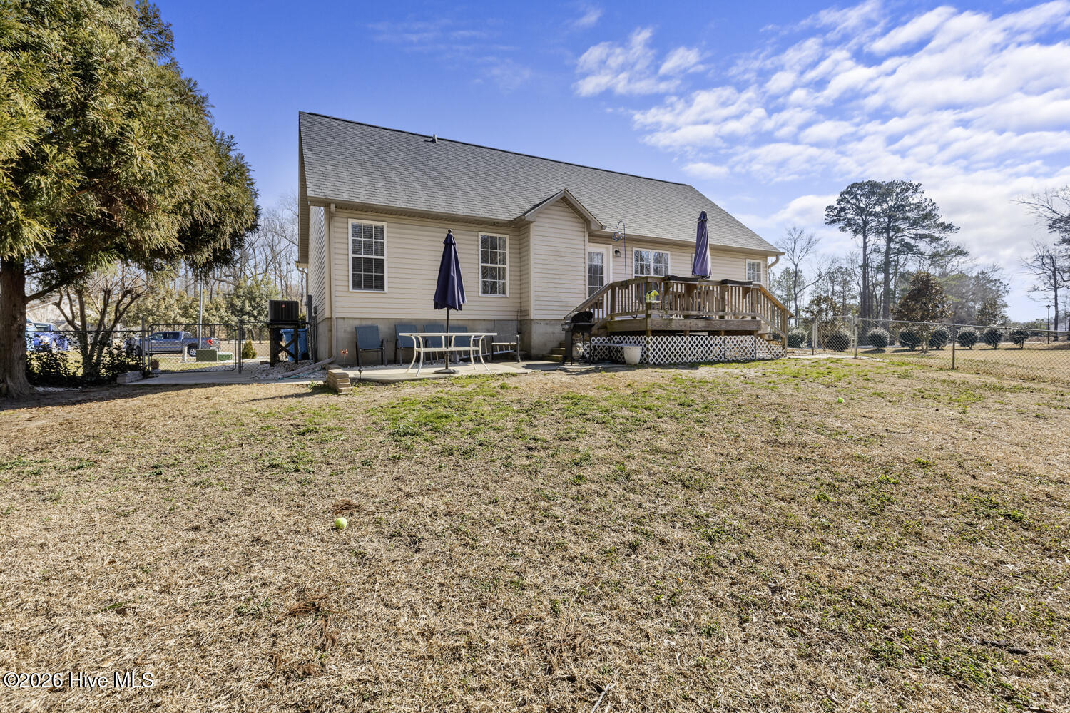 100555225 | Photo 29