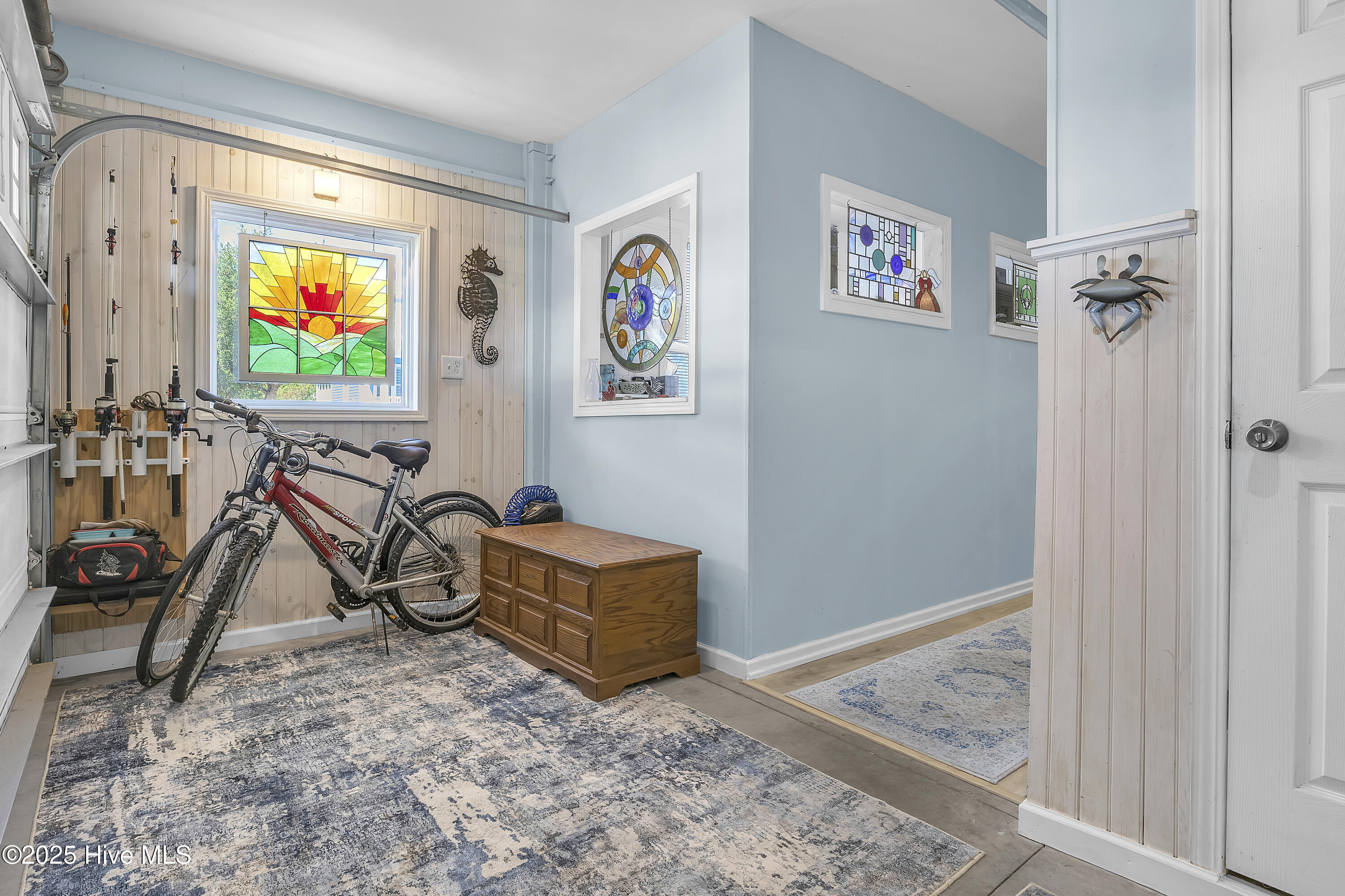 100529504 | Photo 32