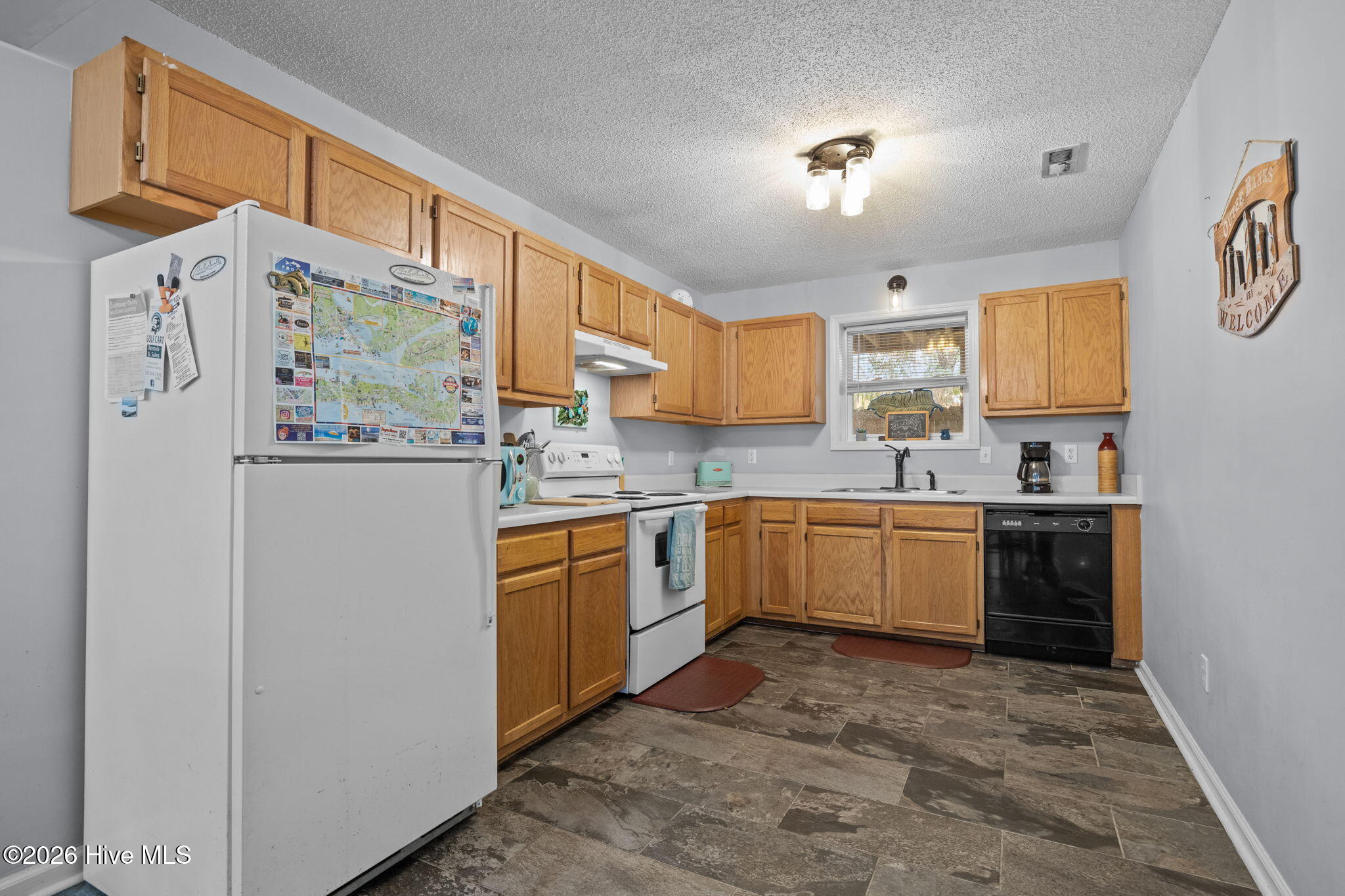 100545721 | Photo 20