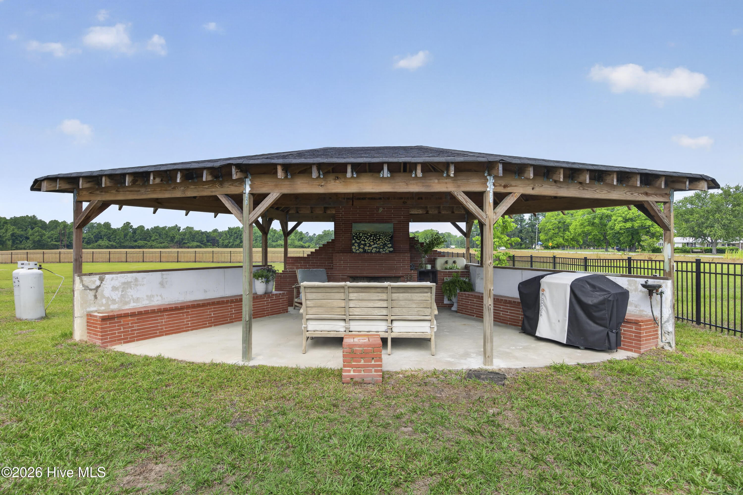 1414FertilizerRoad-7