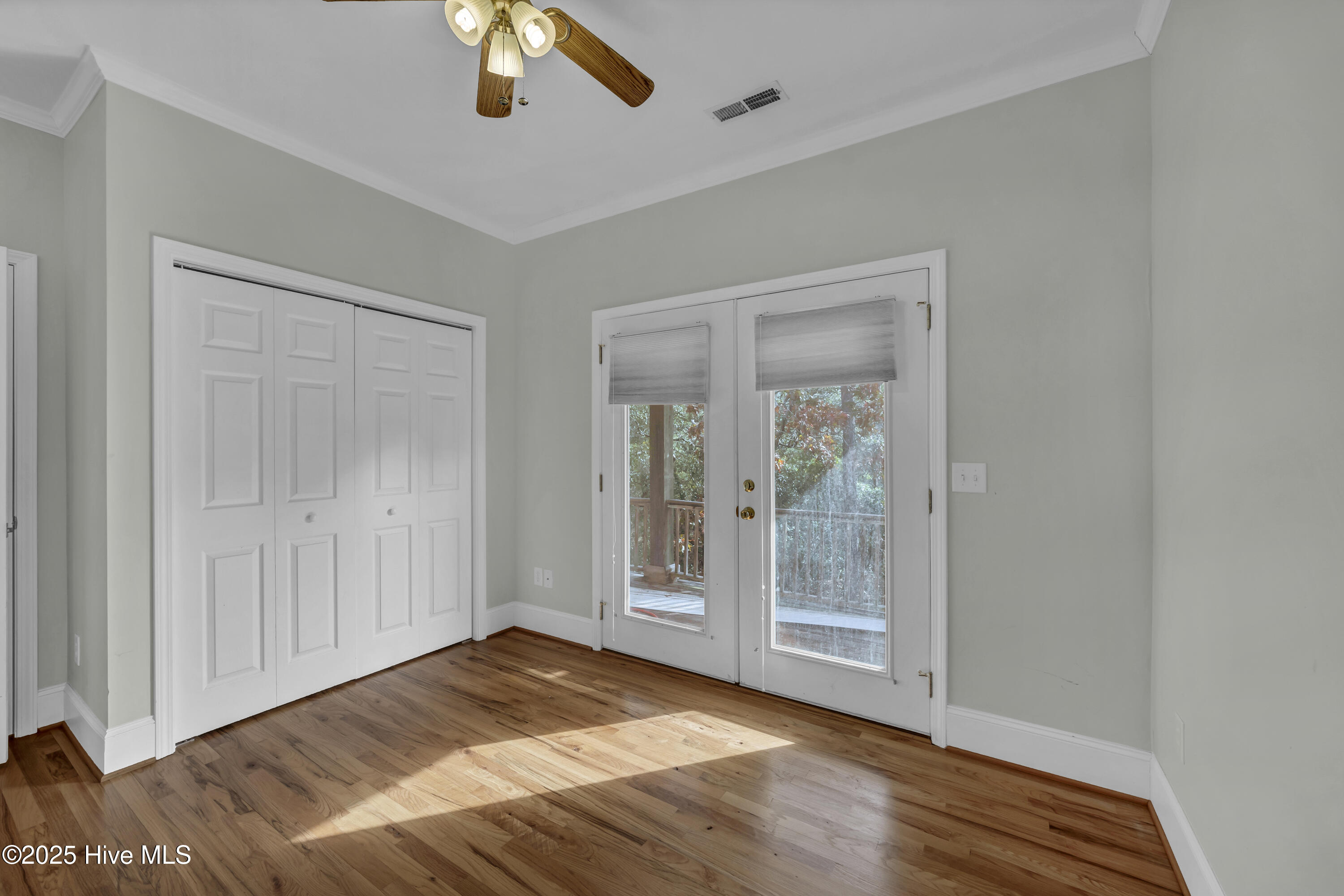 100544493 | Photo 15