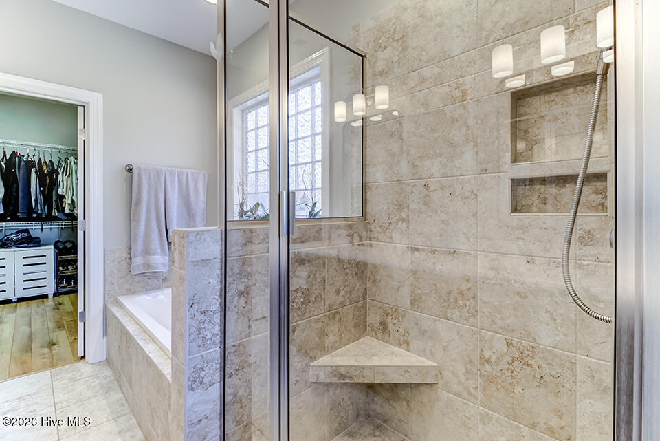 100553101 | Photo 17