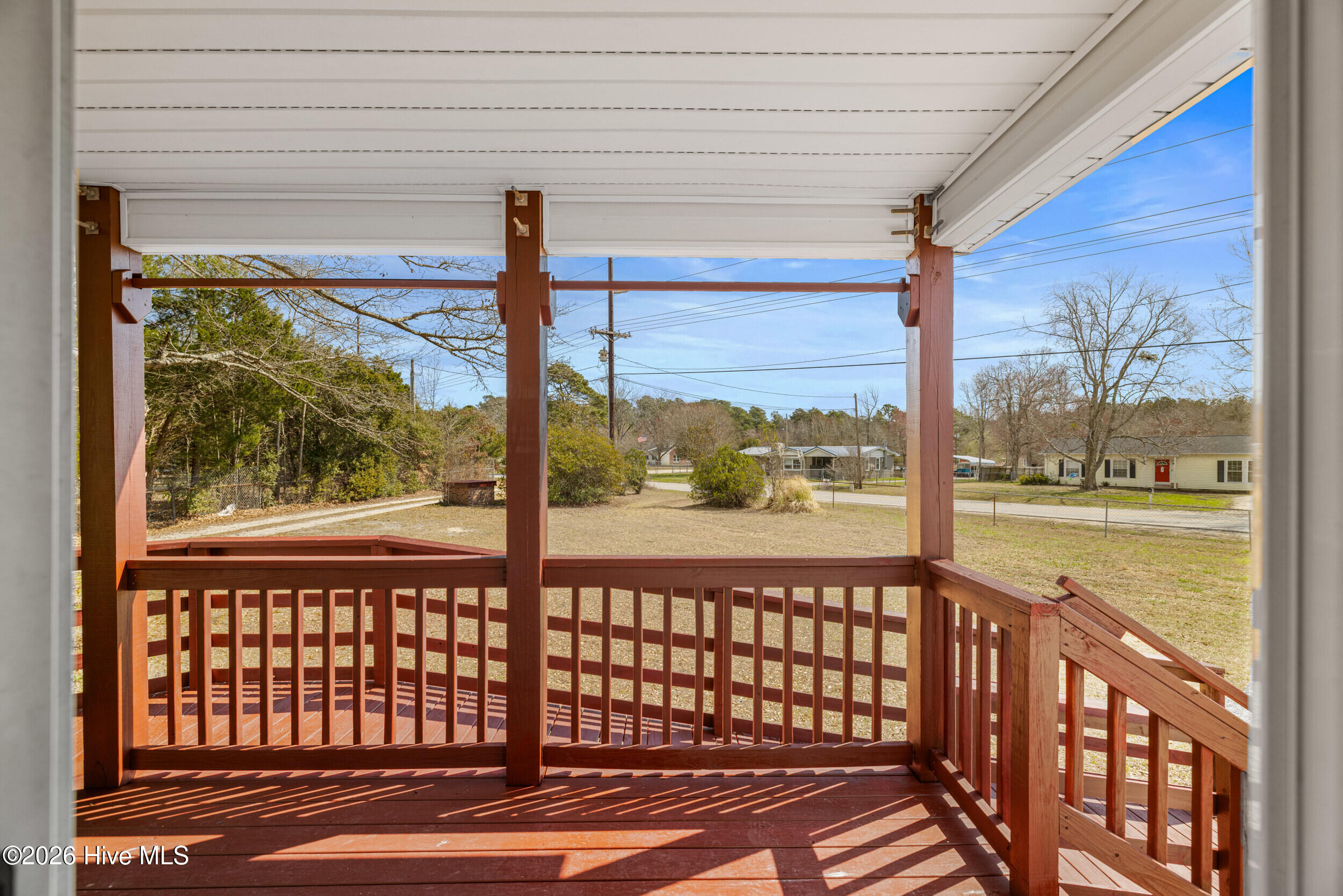 100558460 | Photo 43