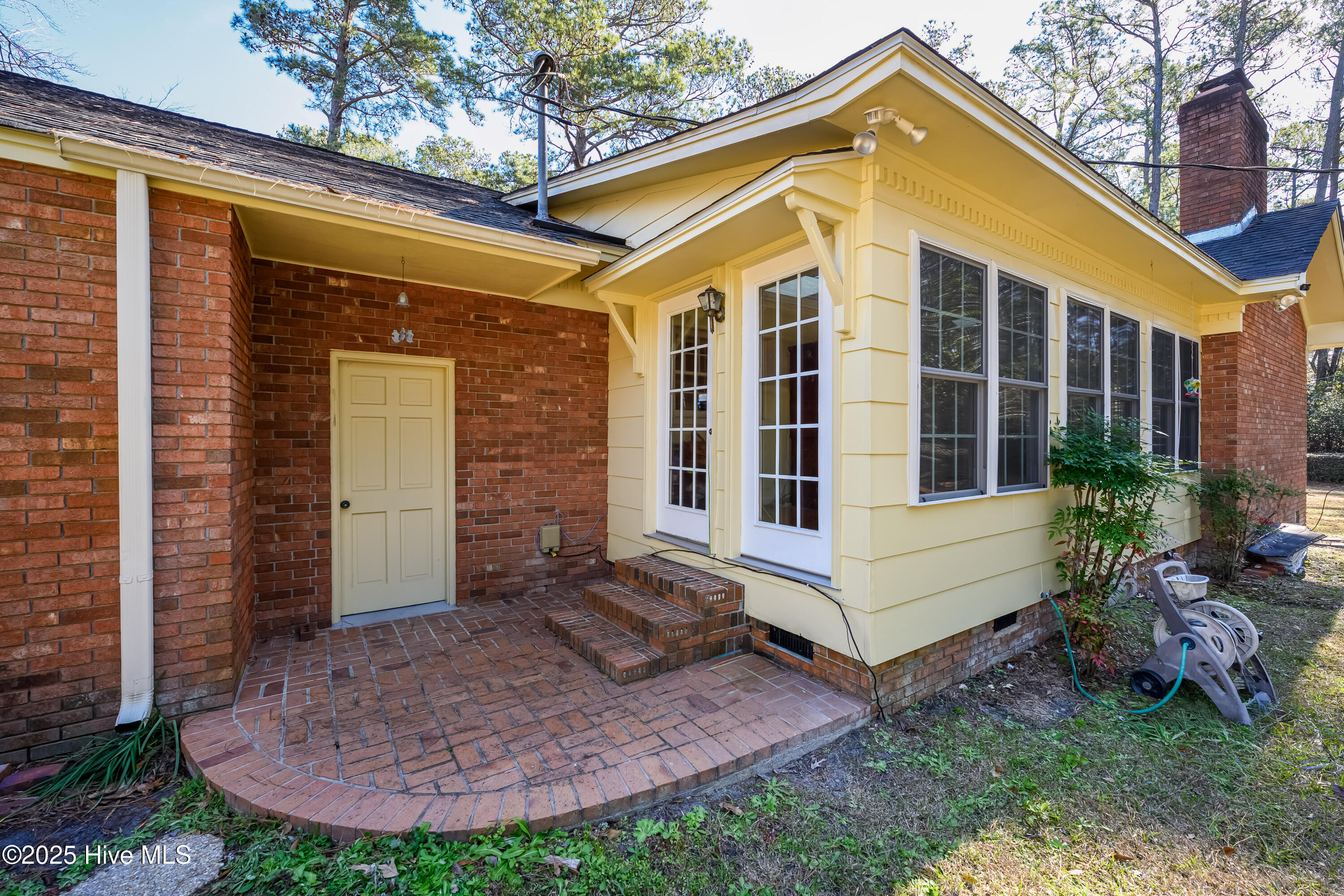 100484666 | Photo 23