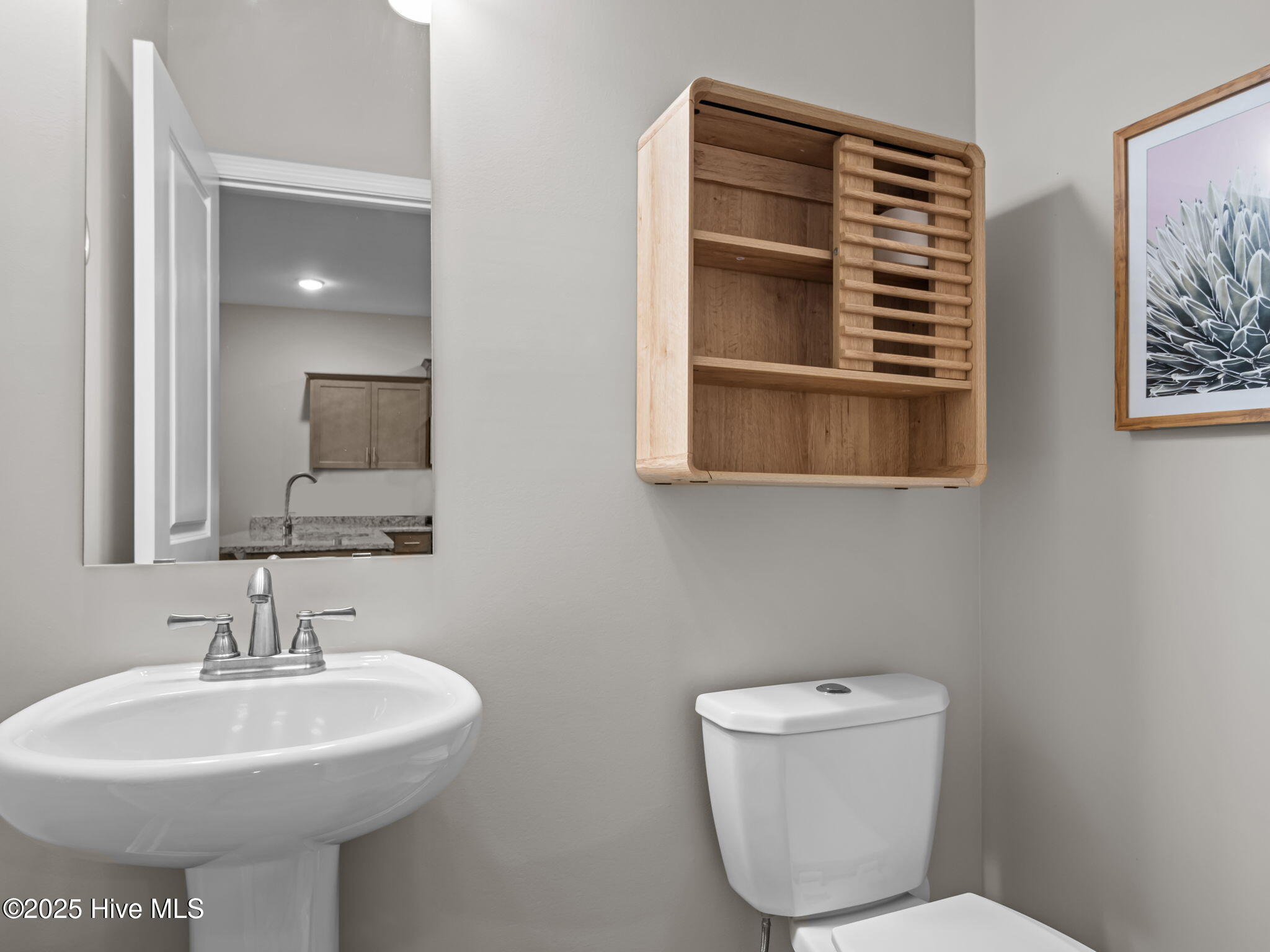 100546187 | Photo 27