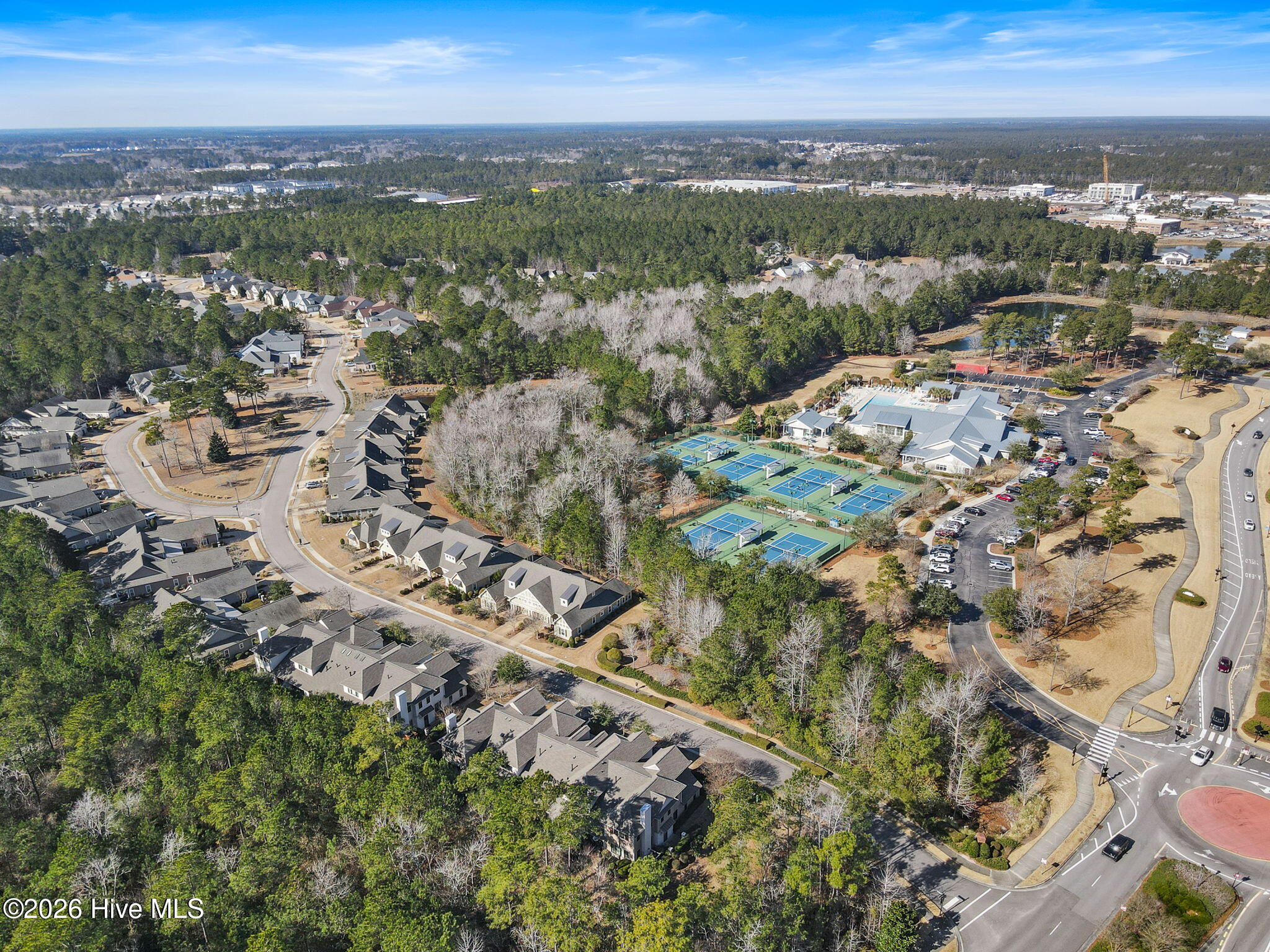 100551308 | Photo 44