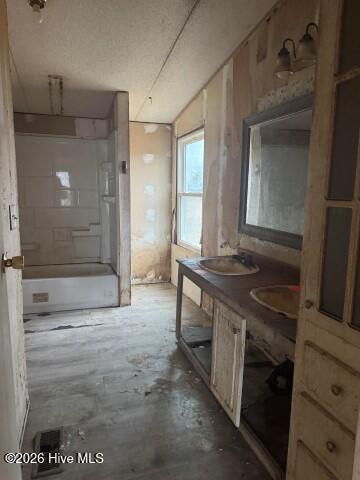 100547462 | Photo 13