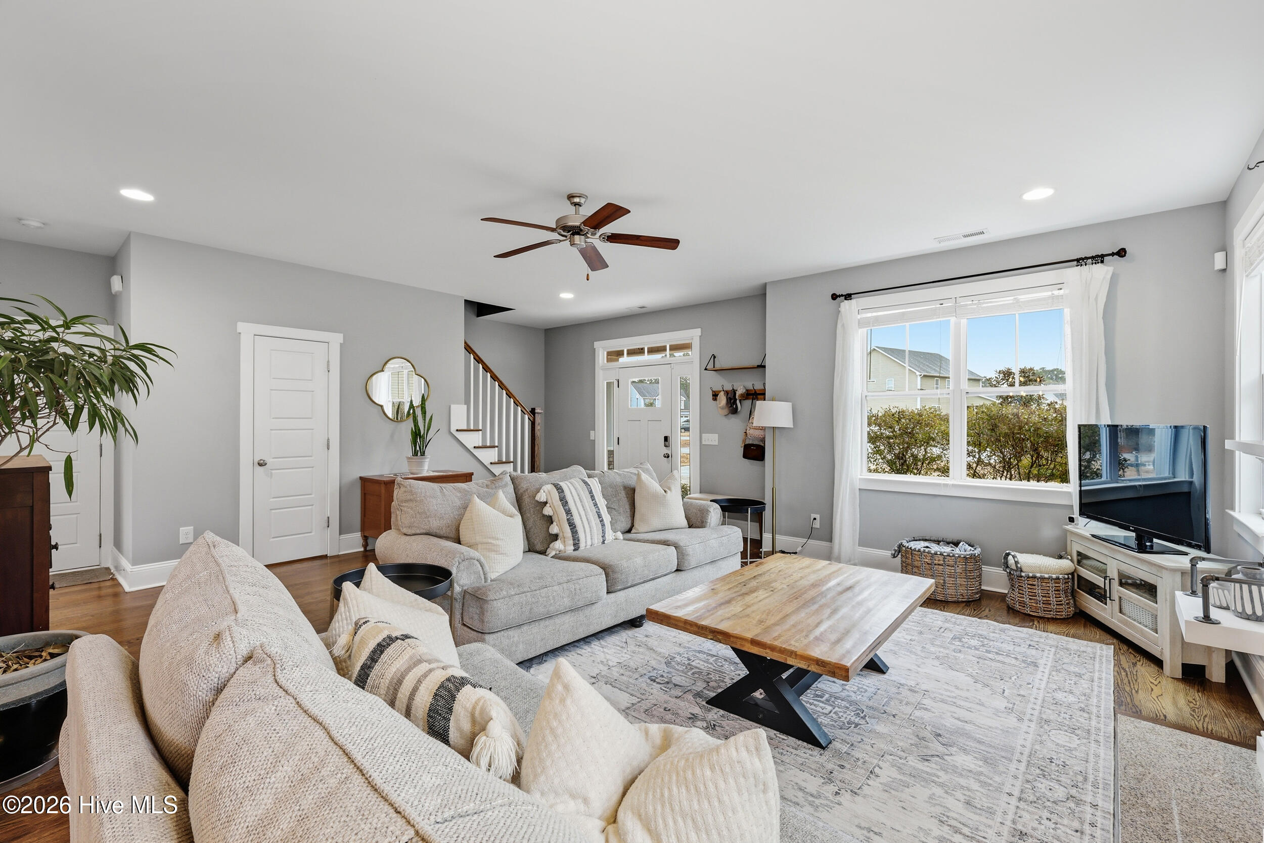 38 Pin Oak Court, Hampstead, NC, 28443