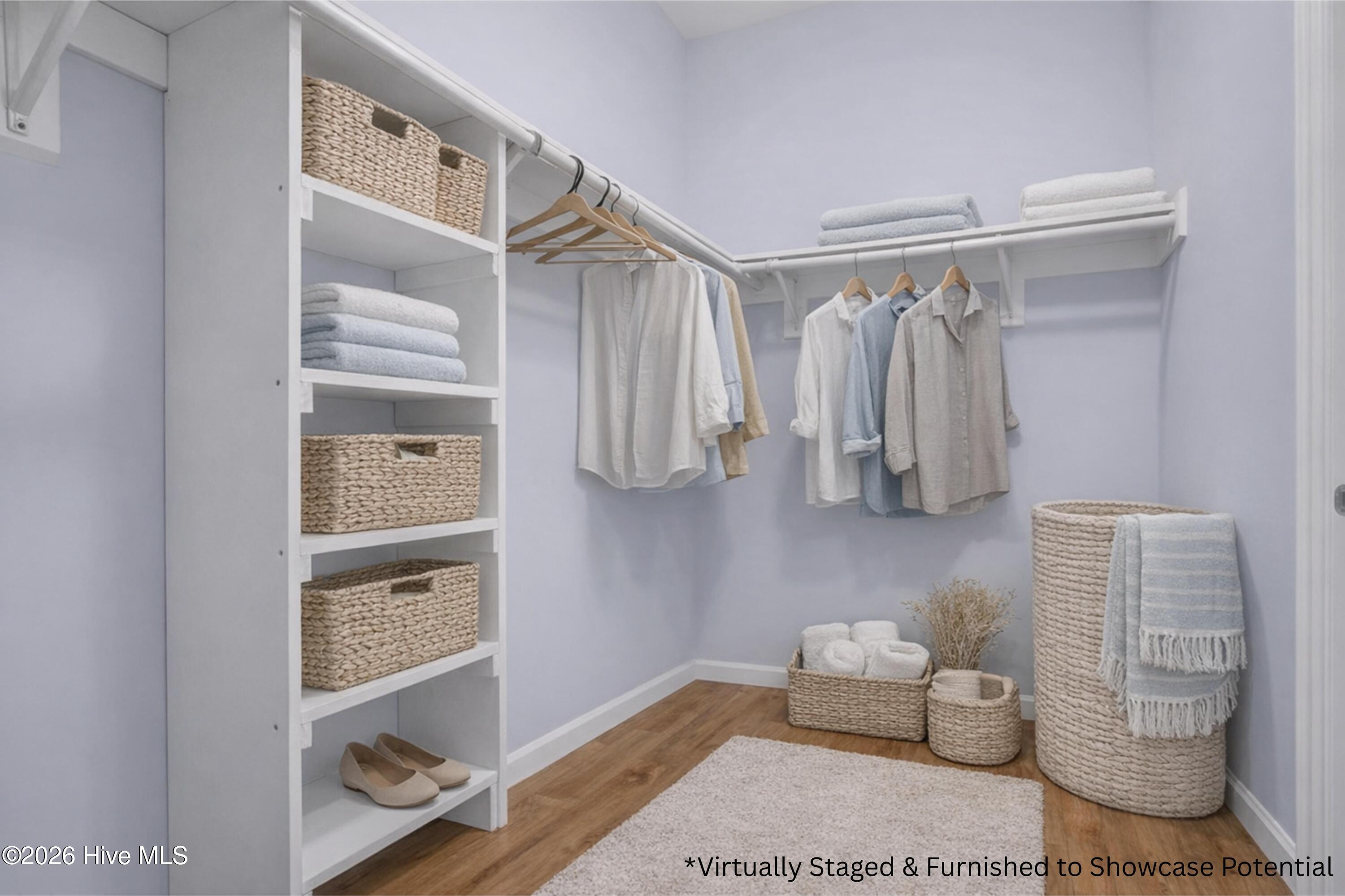 100563566 | Photo 23