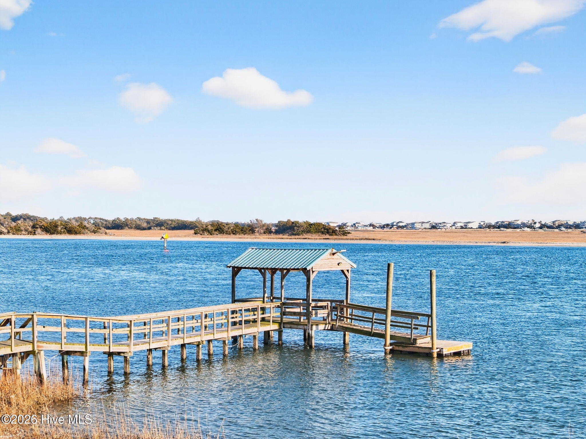 100555125 | Photo 57