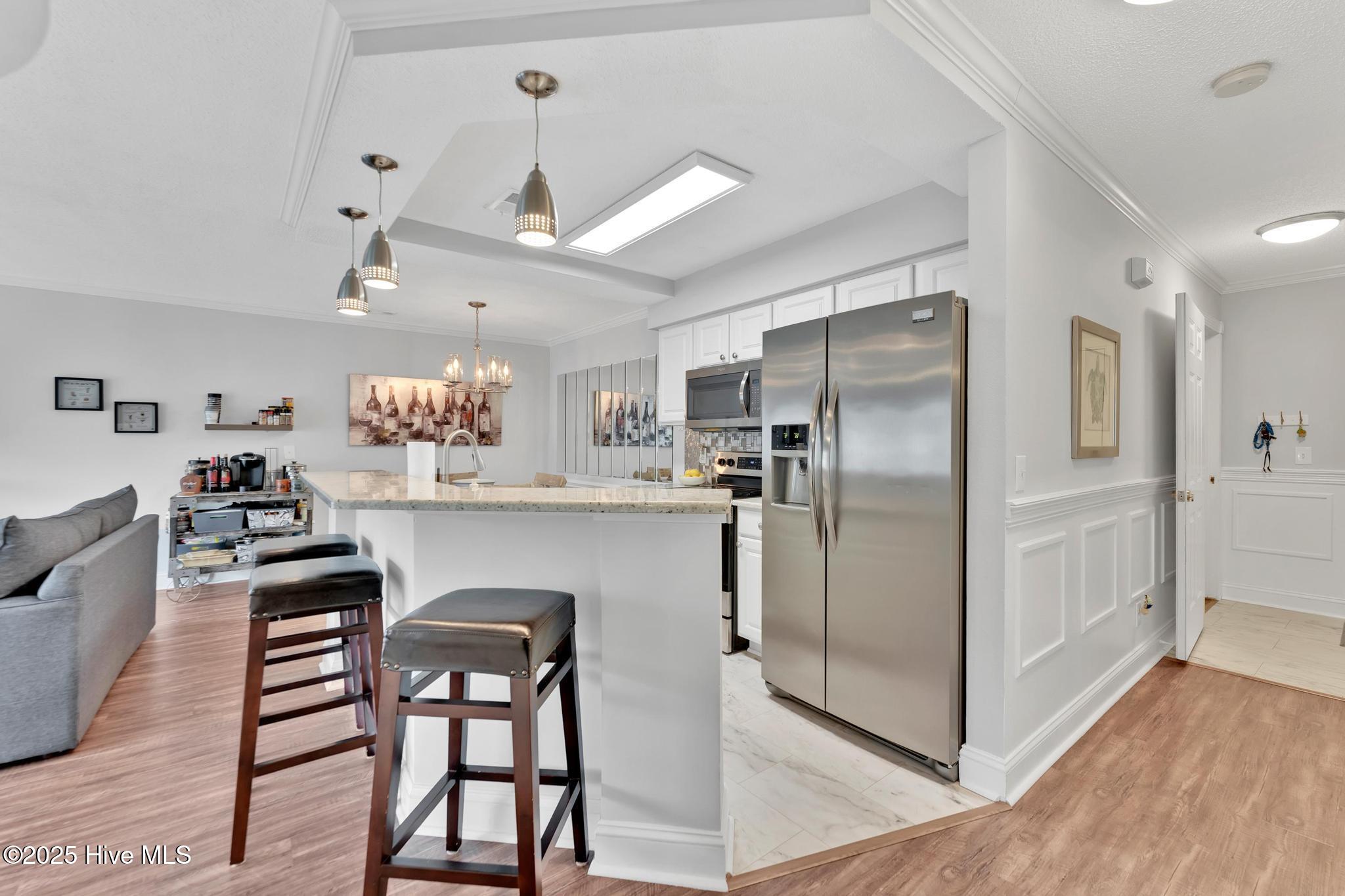 100558066 | Photo 21