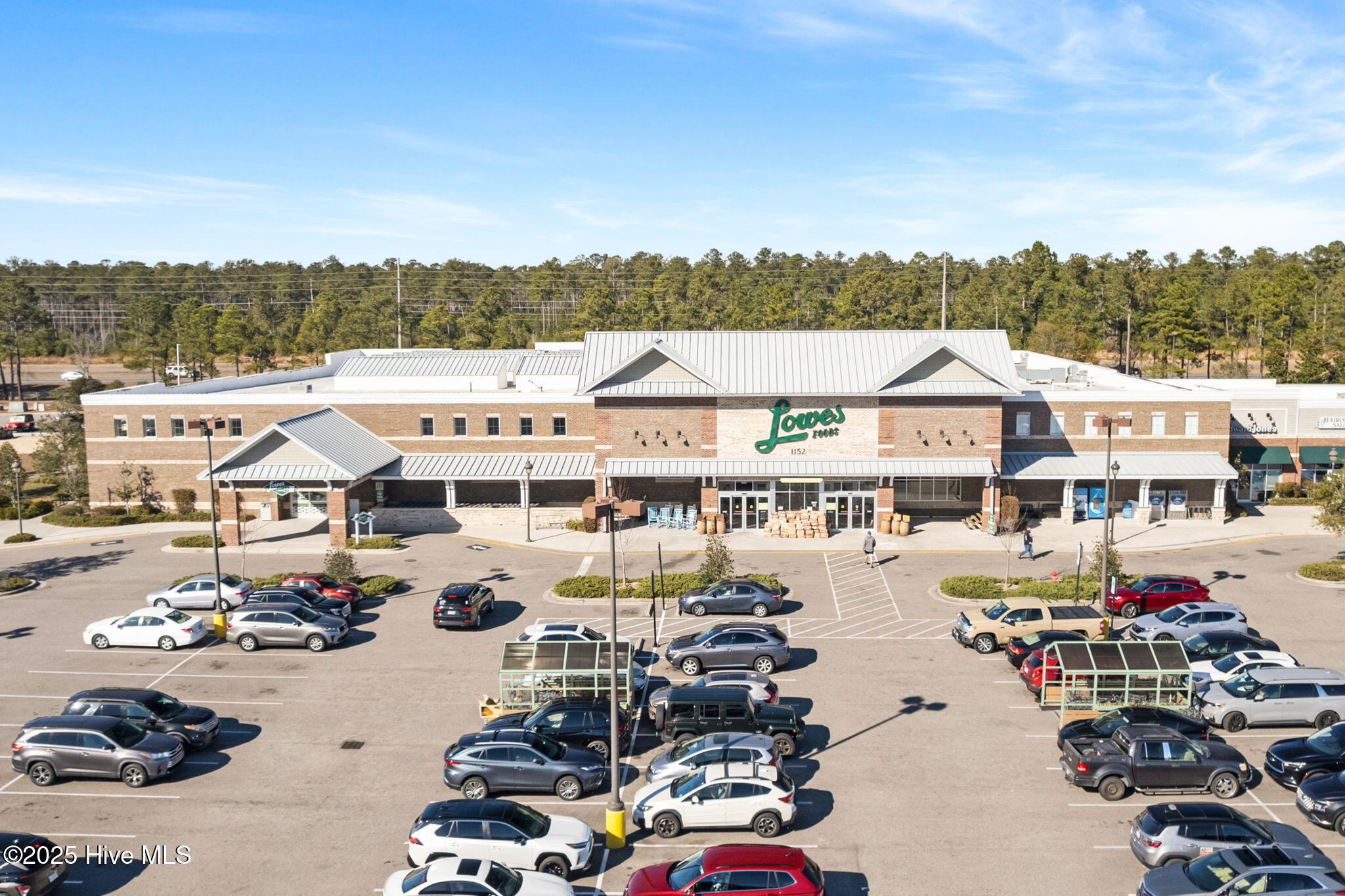 100536168 | Photo 52