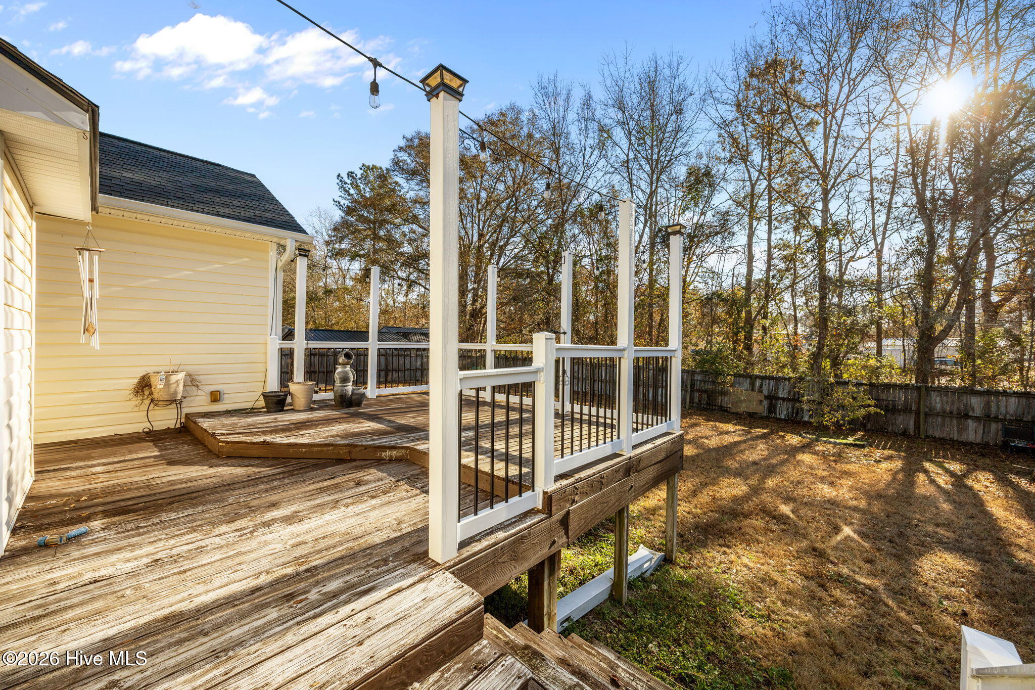 100522490 | Photo 35