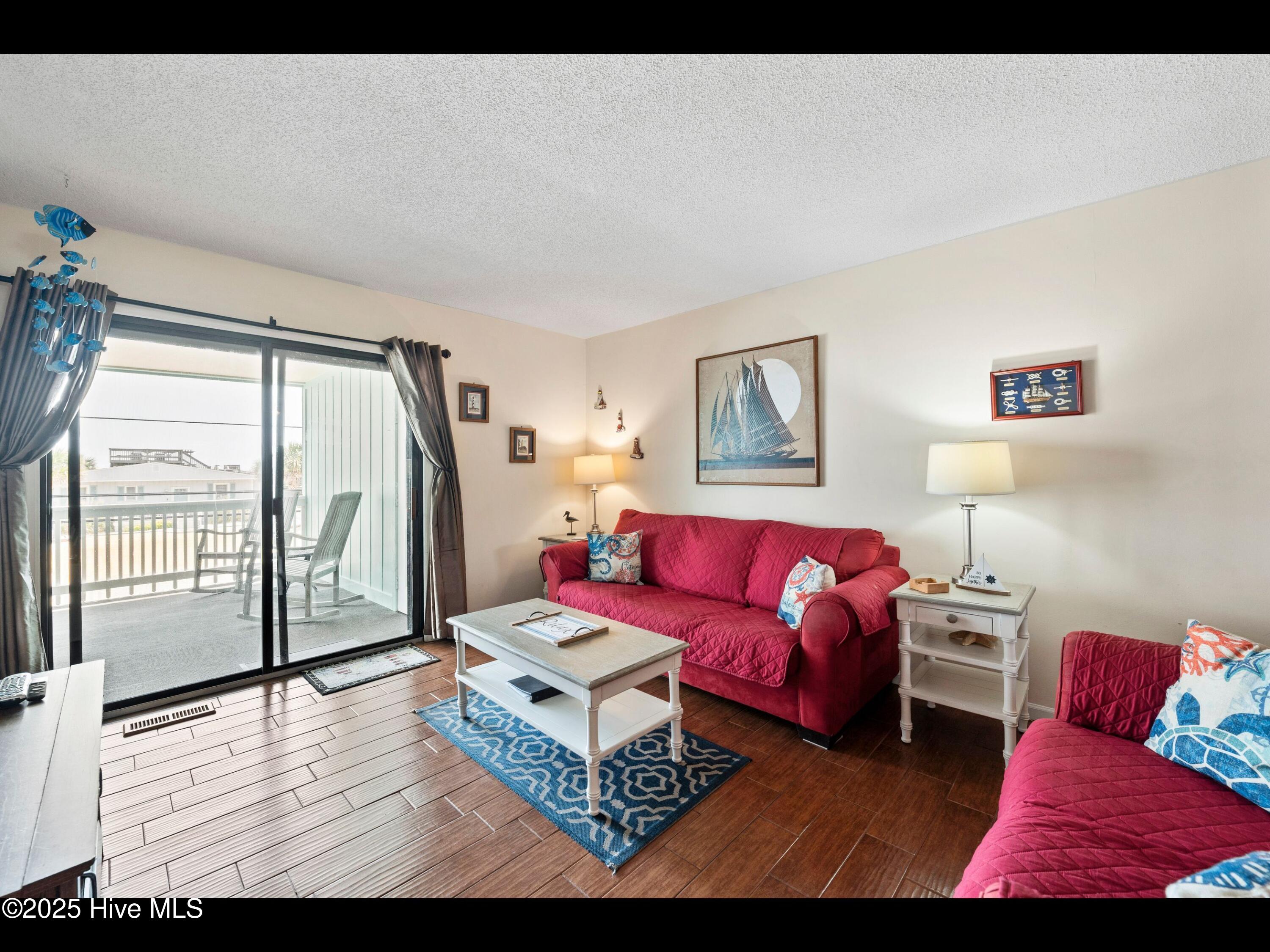 1013 Carolina Beach Avenue N 1f, Carolina Beach, NC 28428 – photo 6: mls-CAT_8838