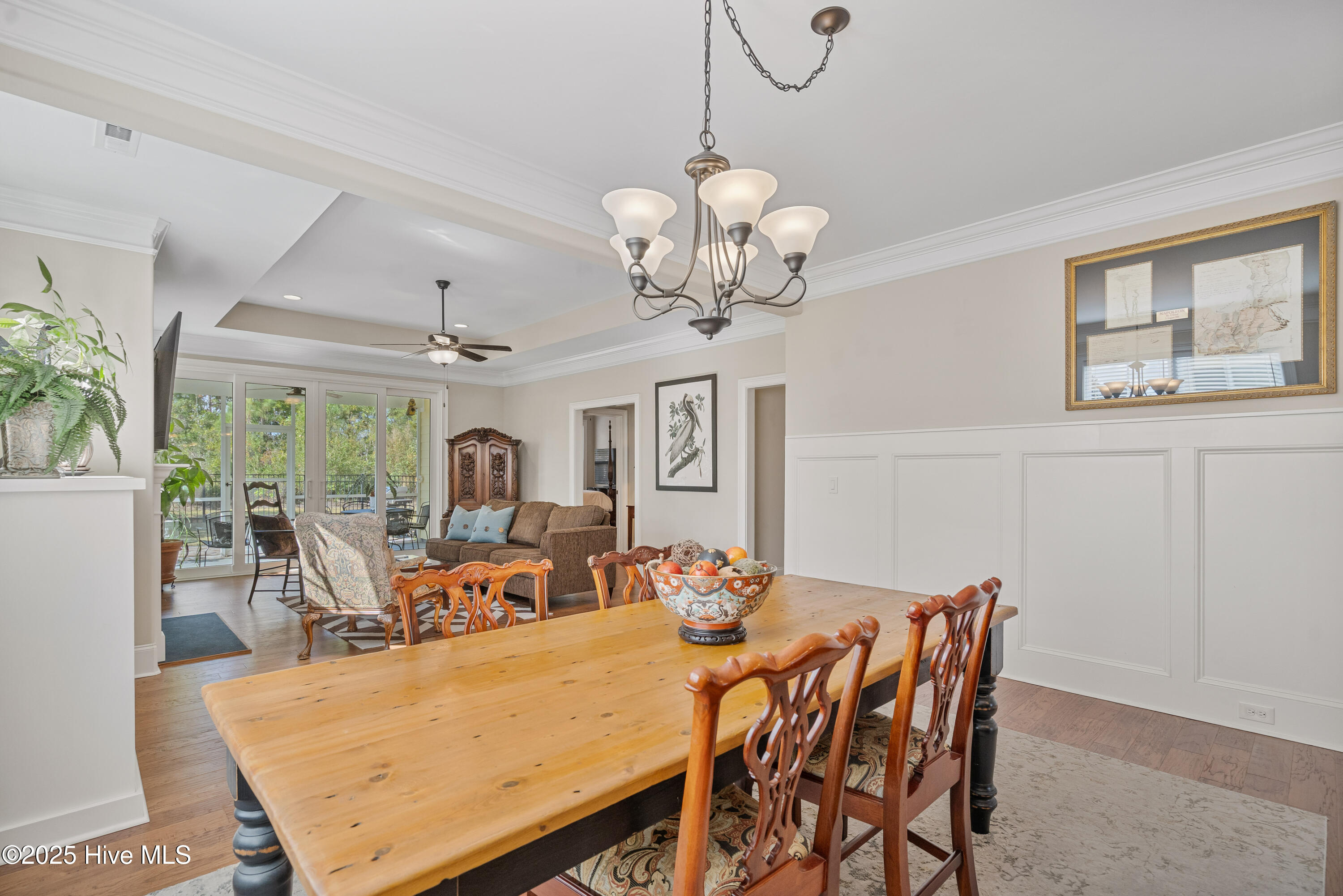 100539660 | Photo 21