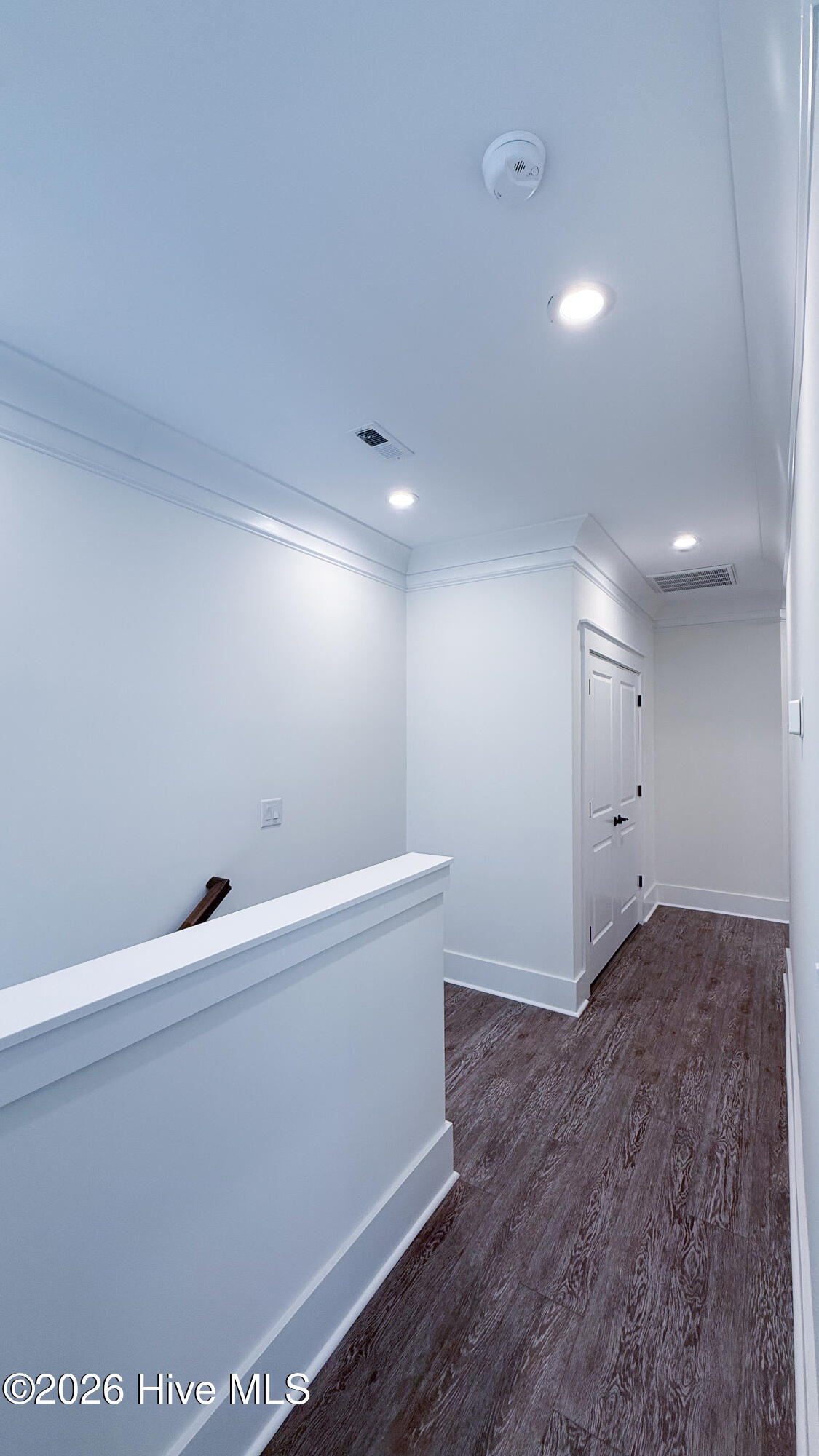 100550170 | Photo 18