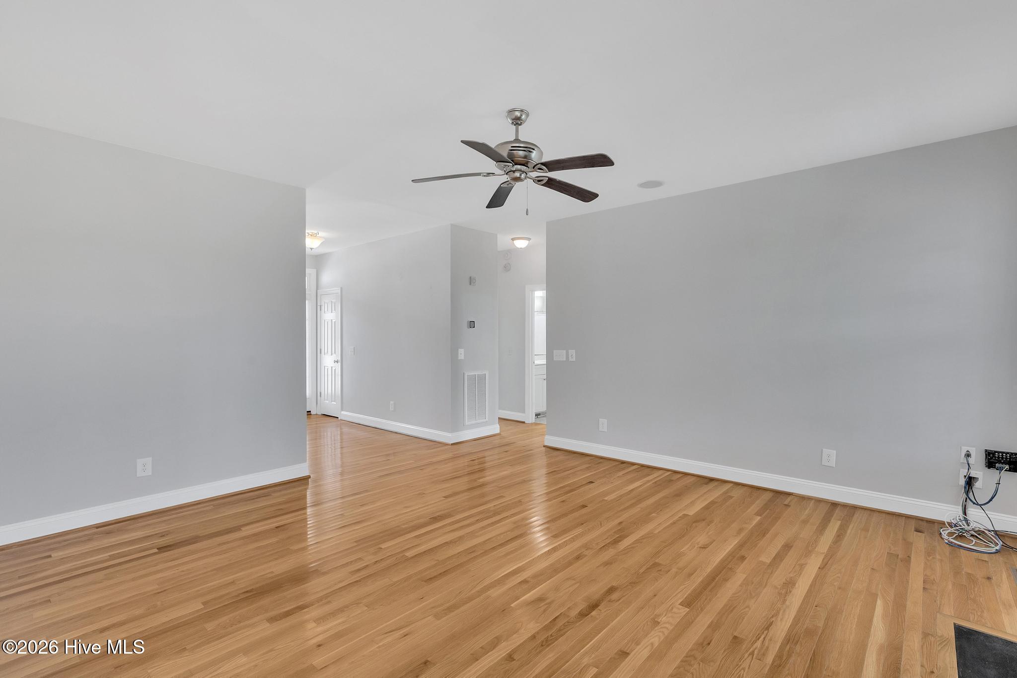 417 Meadowland Circle,Maple Hill
