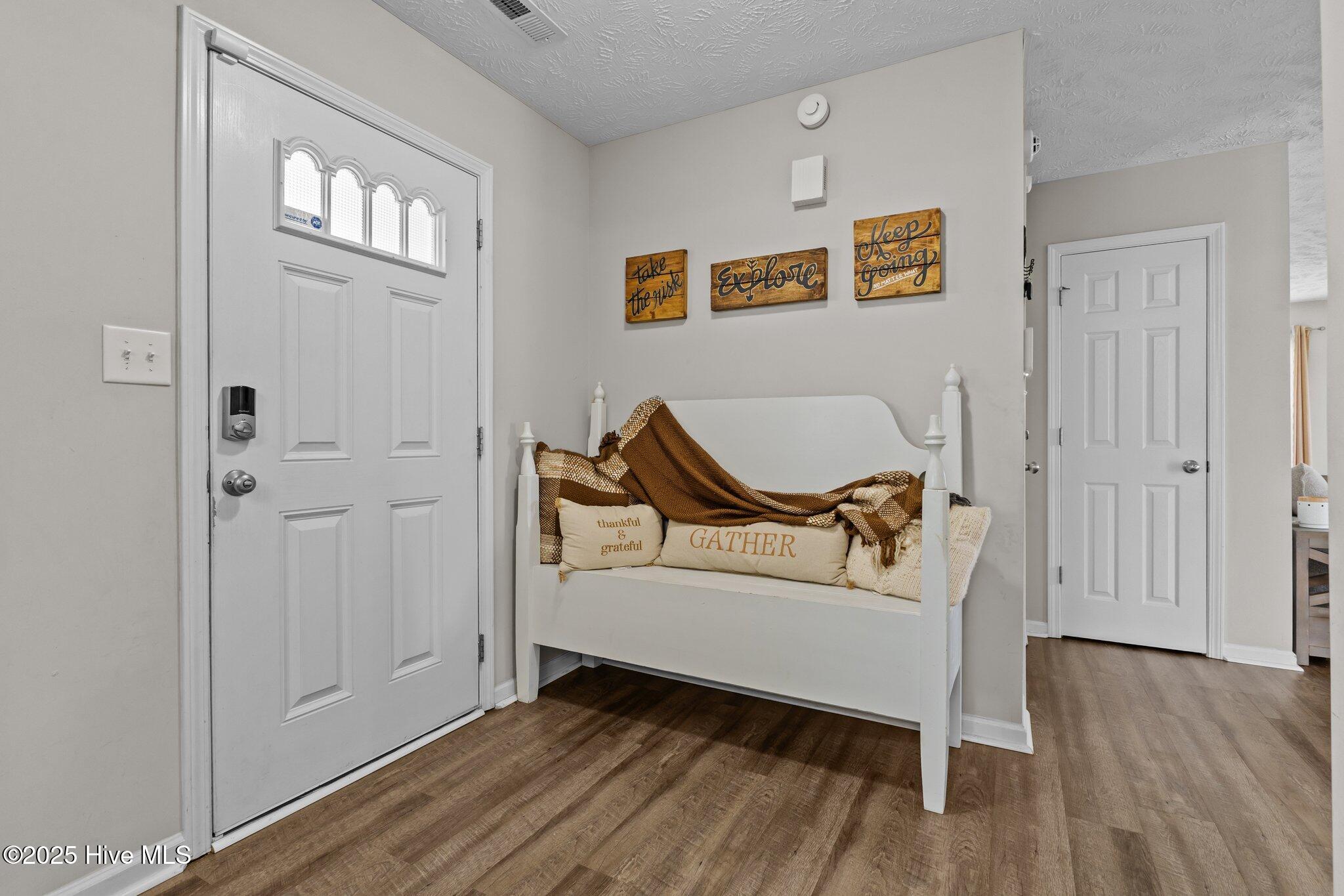 7-web-or-mls-AZ3A2815