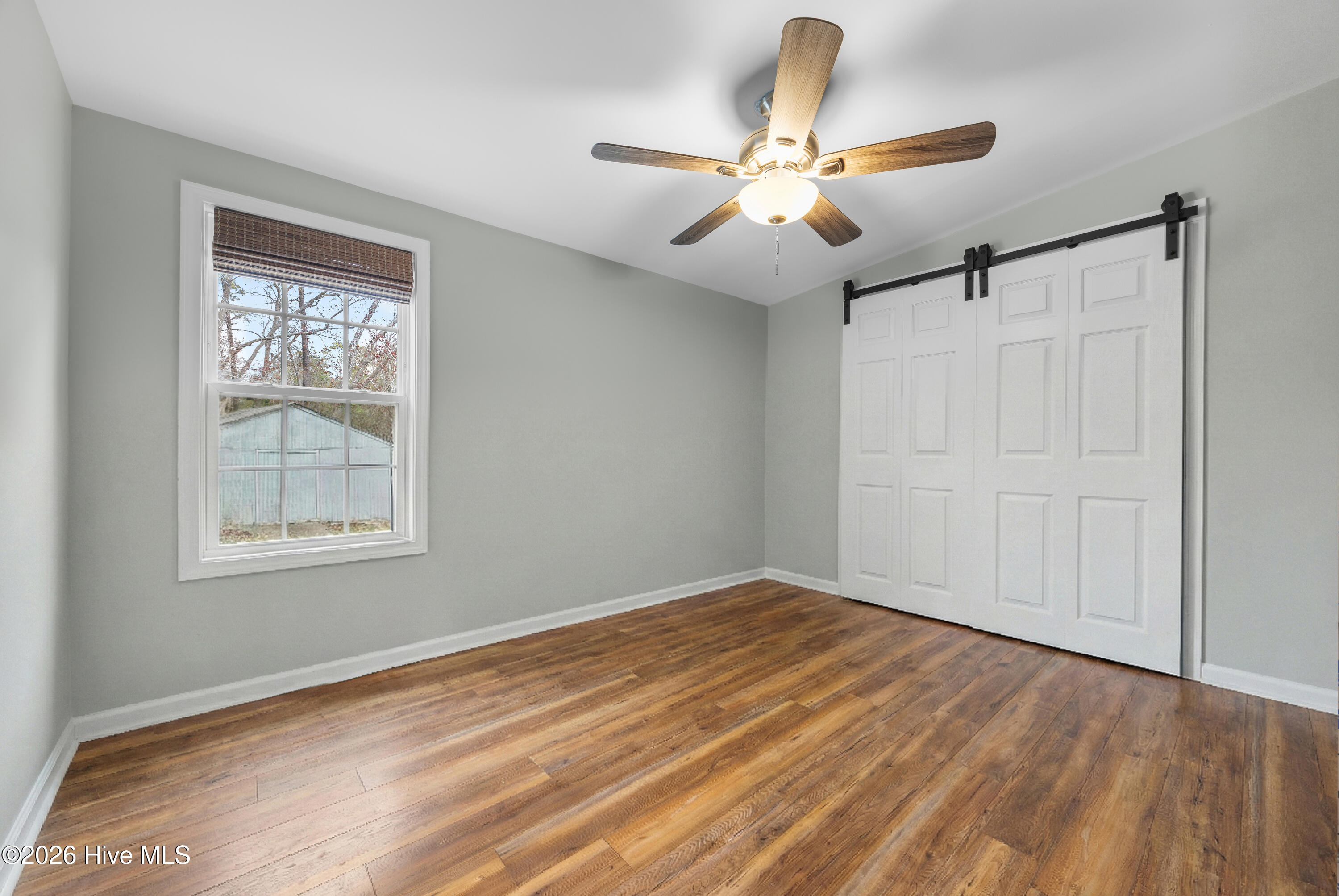 100551414 | Photo 17