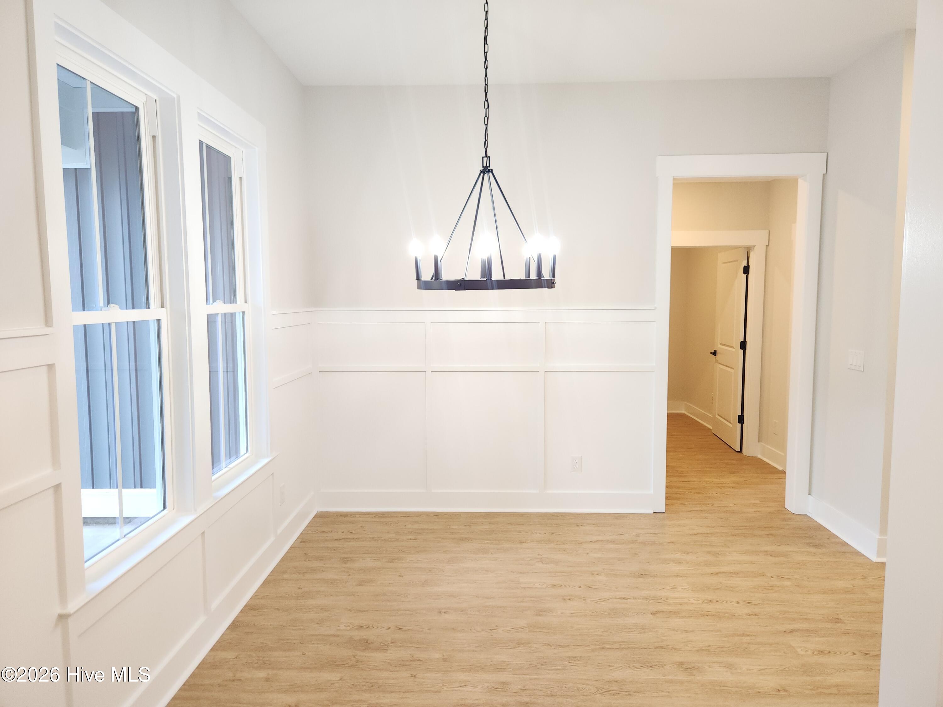 100566196 | Photo 13