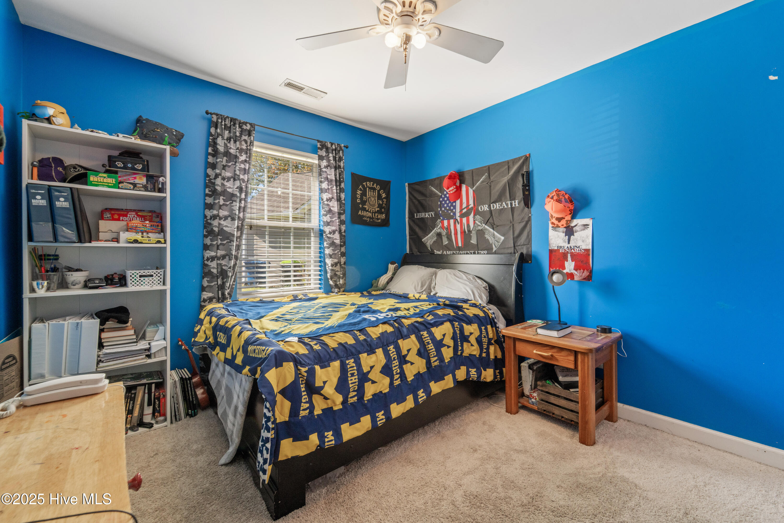 100542188 | Photo 32