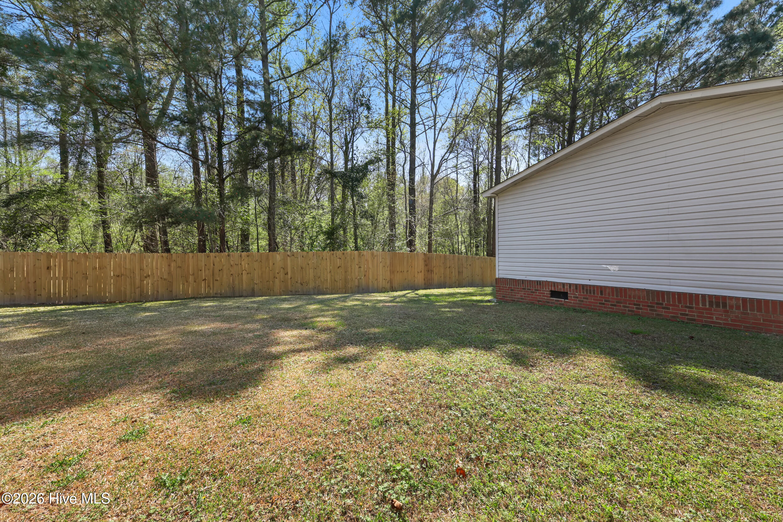 100564422 | Photo 22