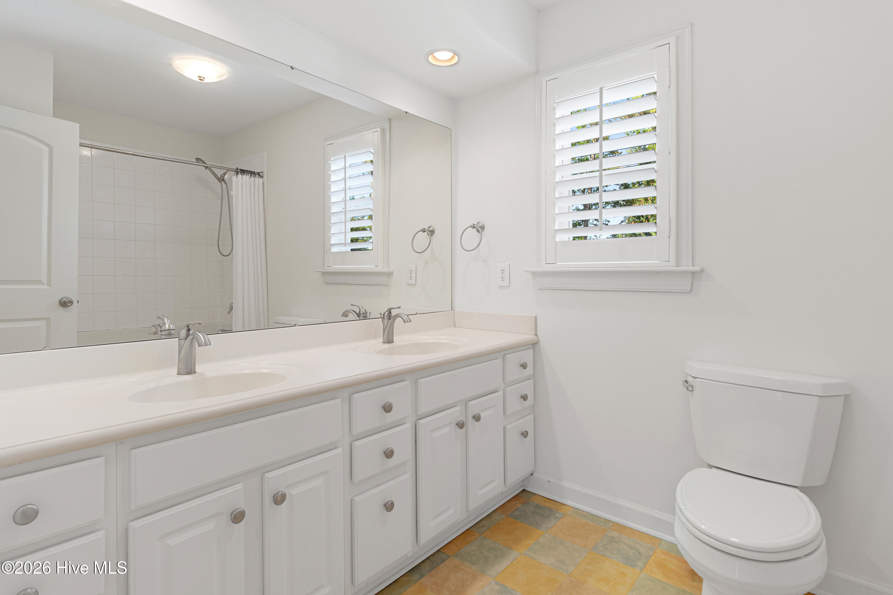 117 Hodges Street,Morehead City