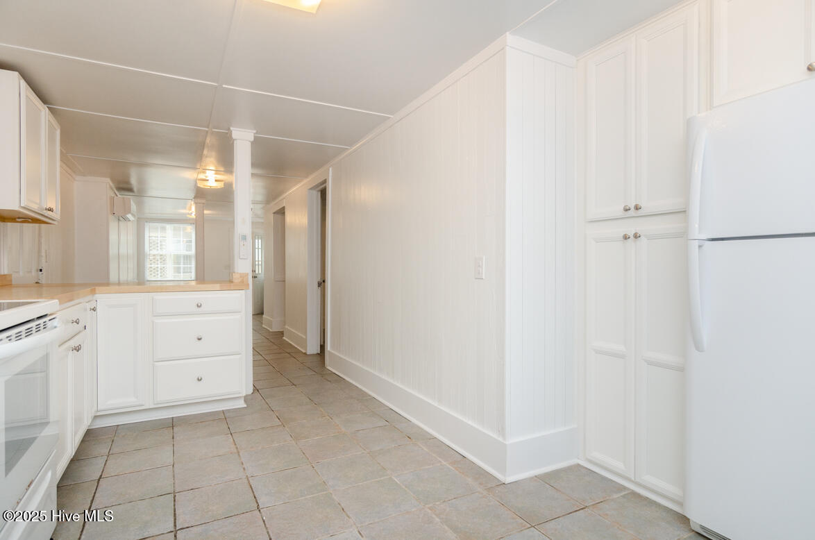 100568468 | Photo 12