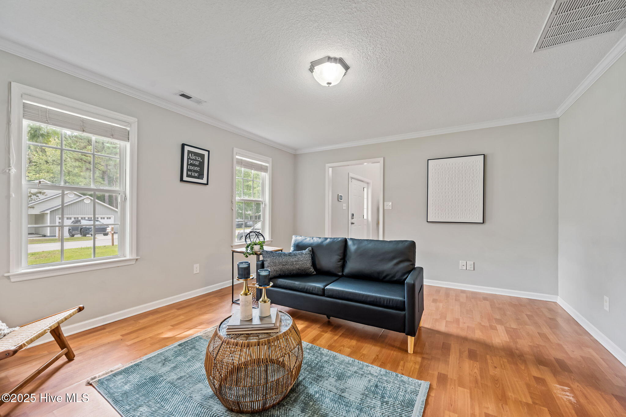 316 Sugarberry Court, Jacksonville, NC 28540 – photo 7: 23-web-or-mls-_RAD0179