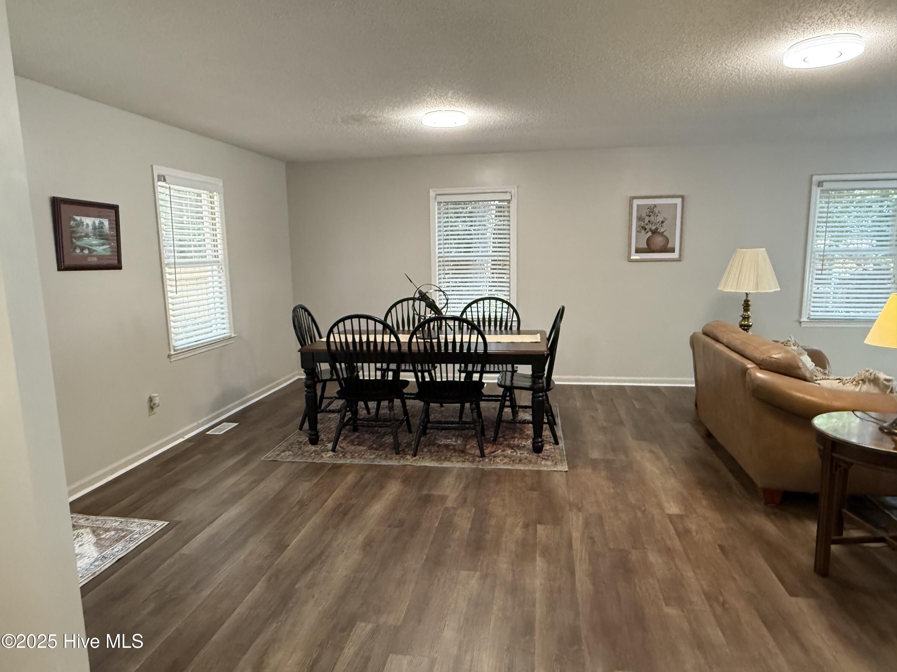 901 Heather Trail