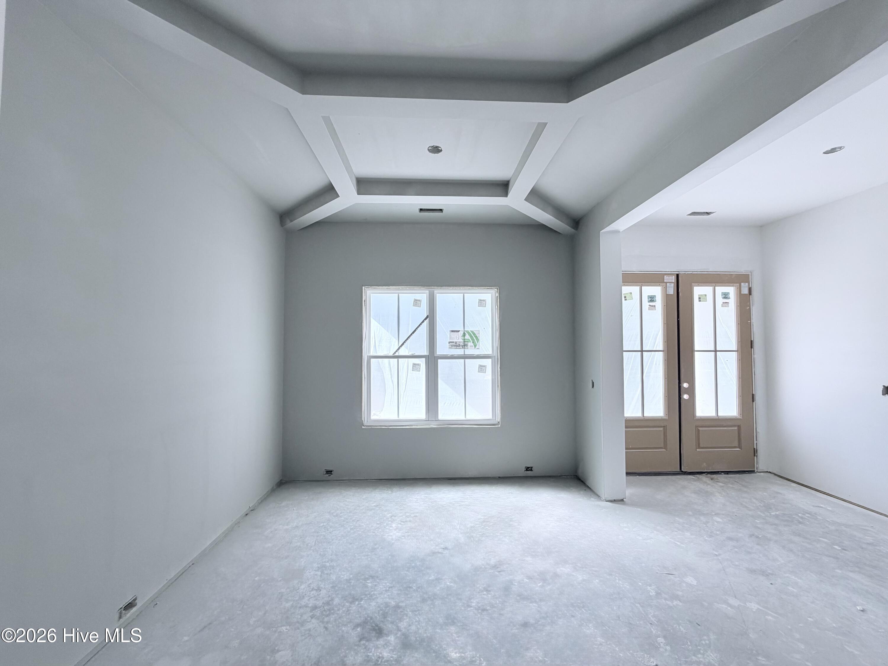 100543431 | Photo 11