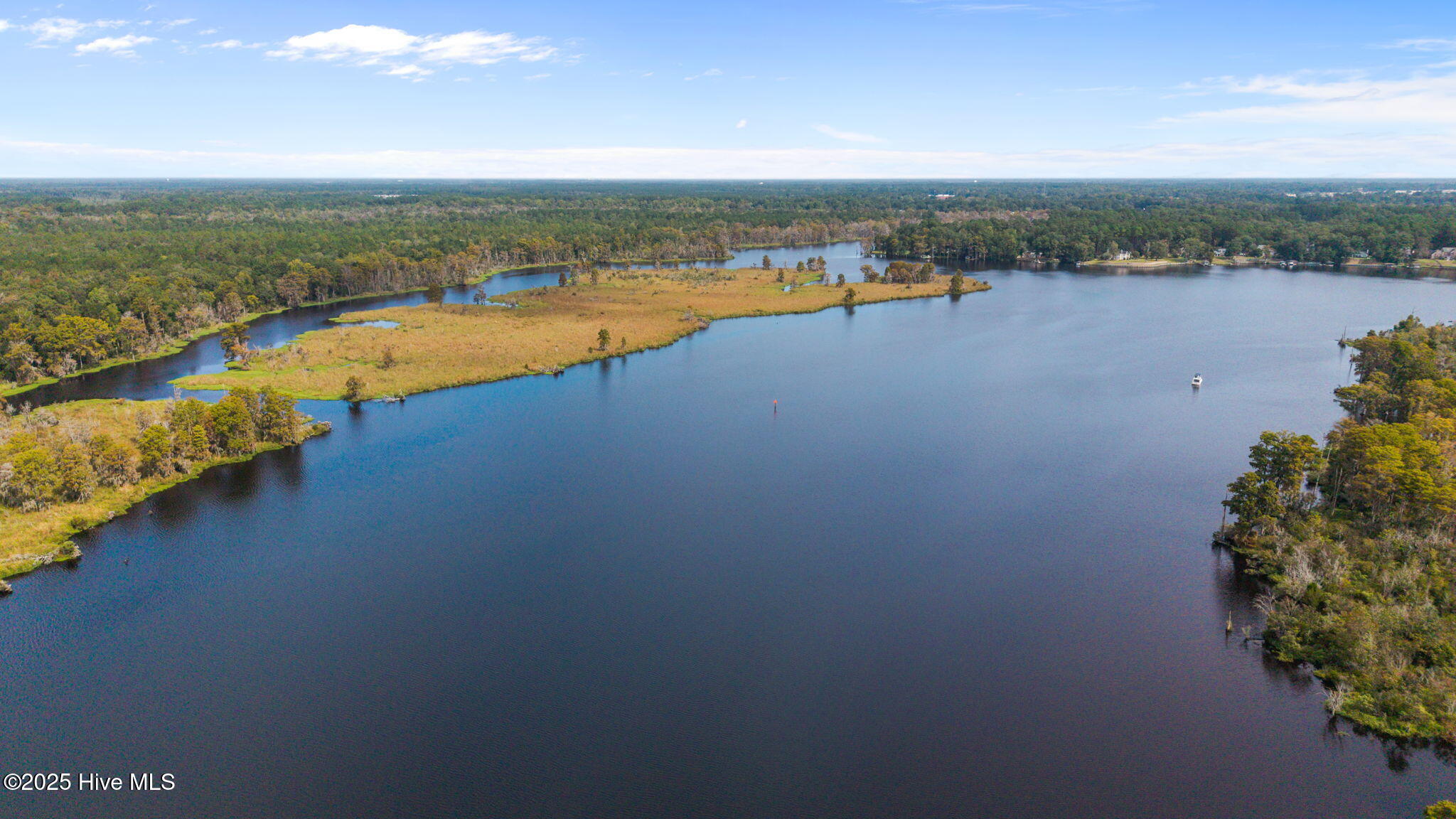 Homes for sale in New Bern, NC | 230 W Rock Creek Rd, New Bern, NC 28562 | MLS# 100533619