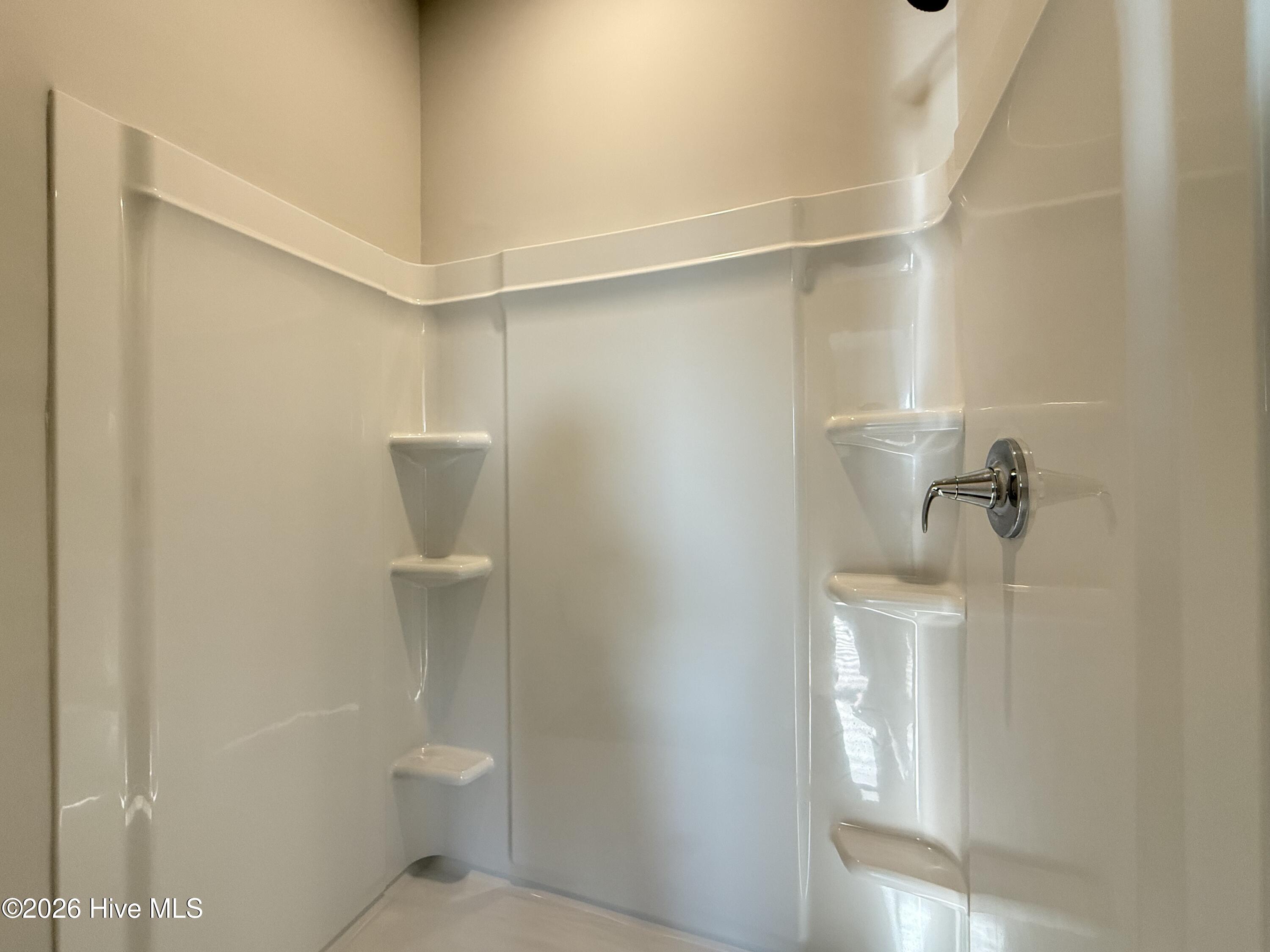 100525934 | Photo 17