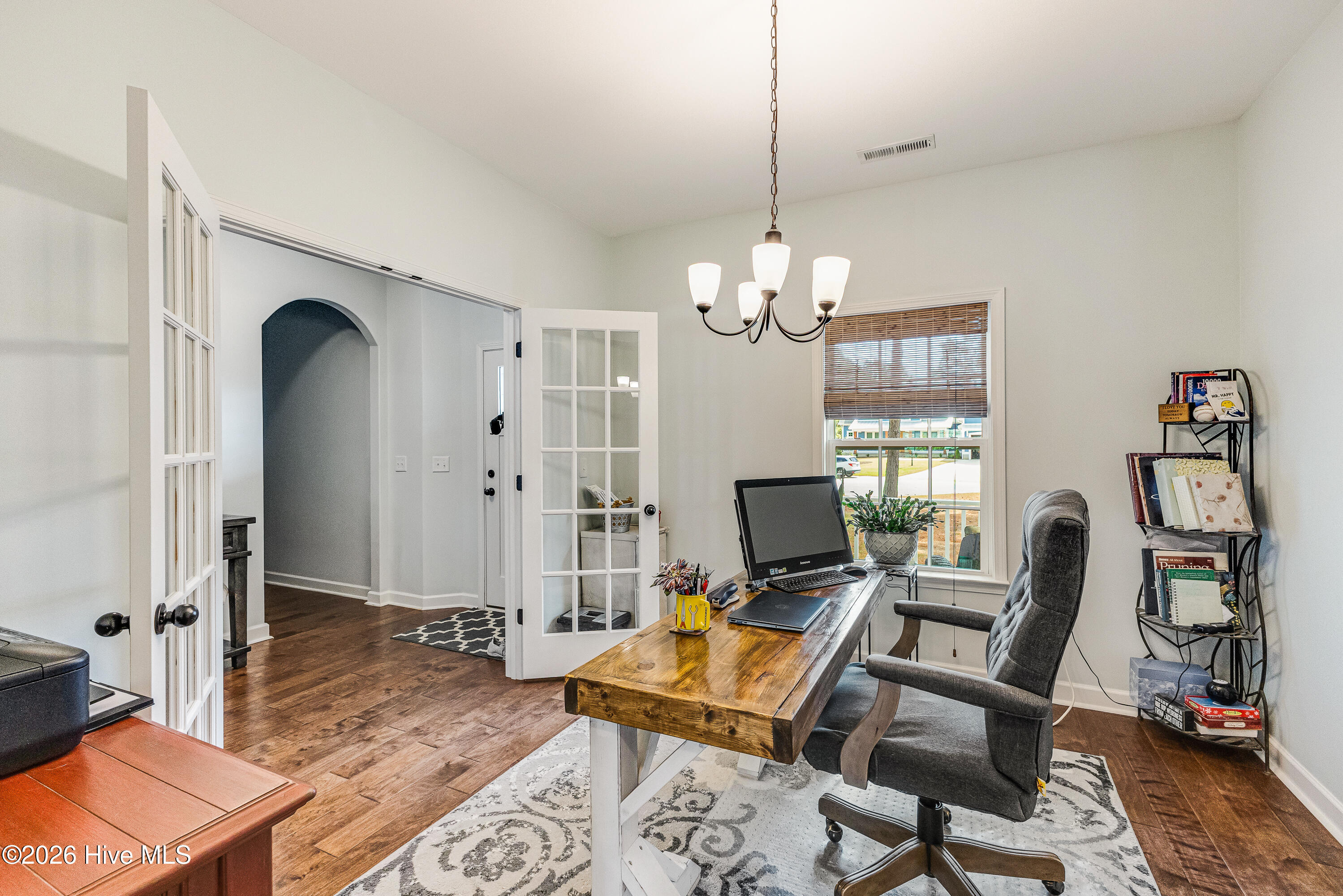 100559447 | Photo 29