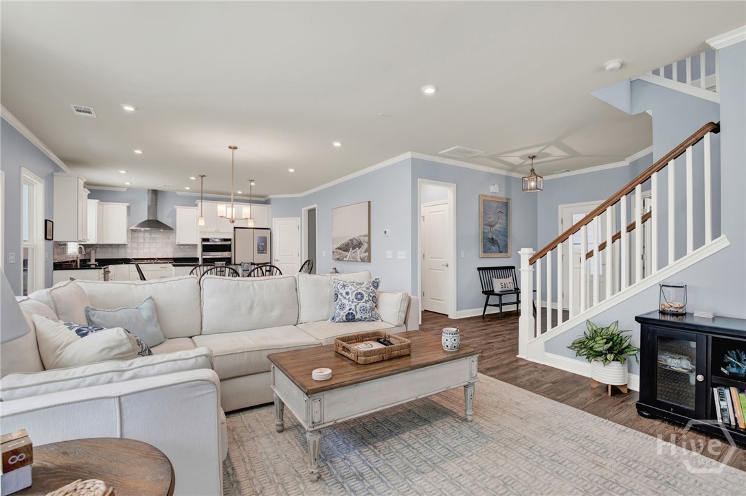 117 Canter Court