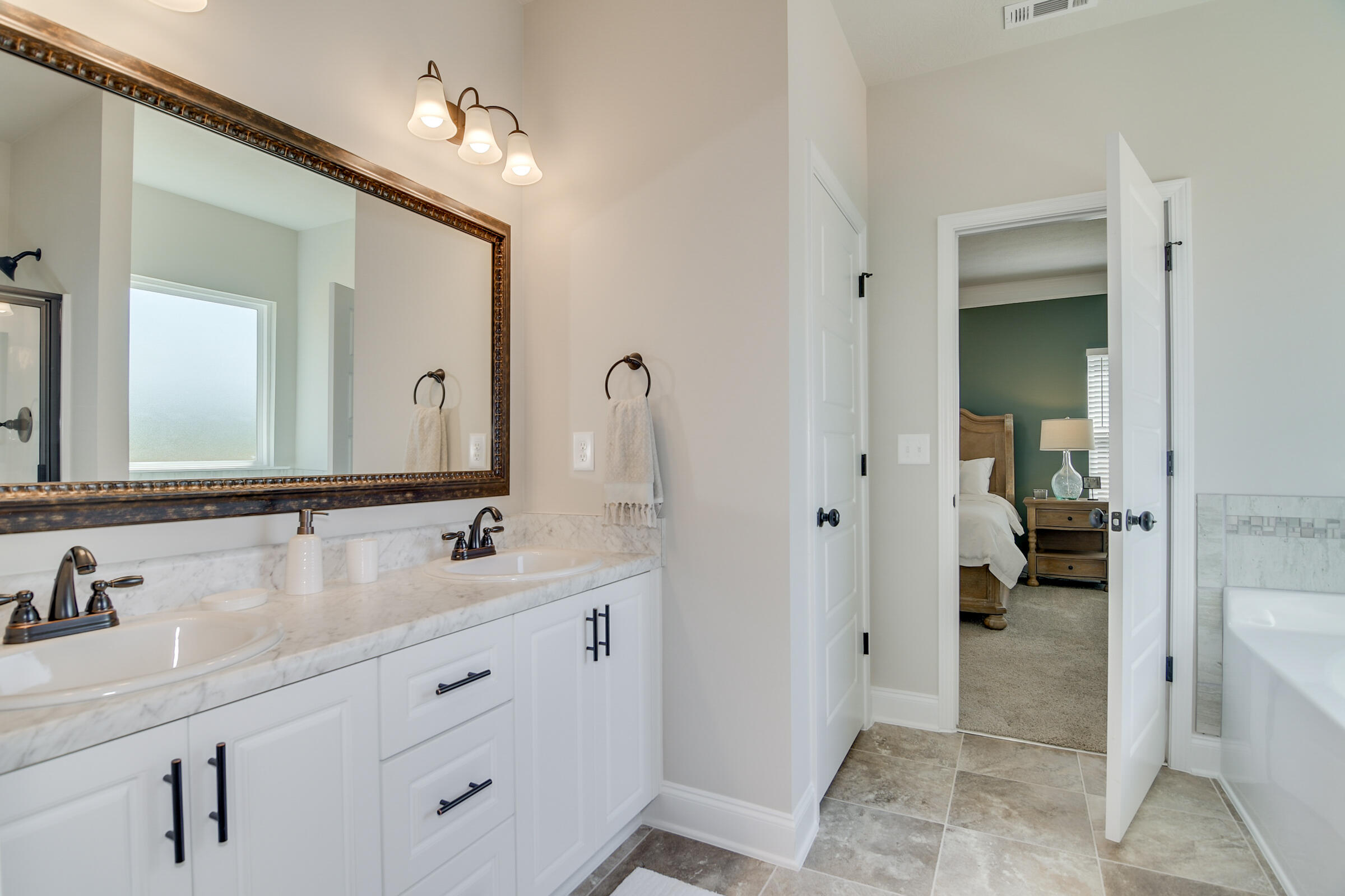 Ashford Primary Bath