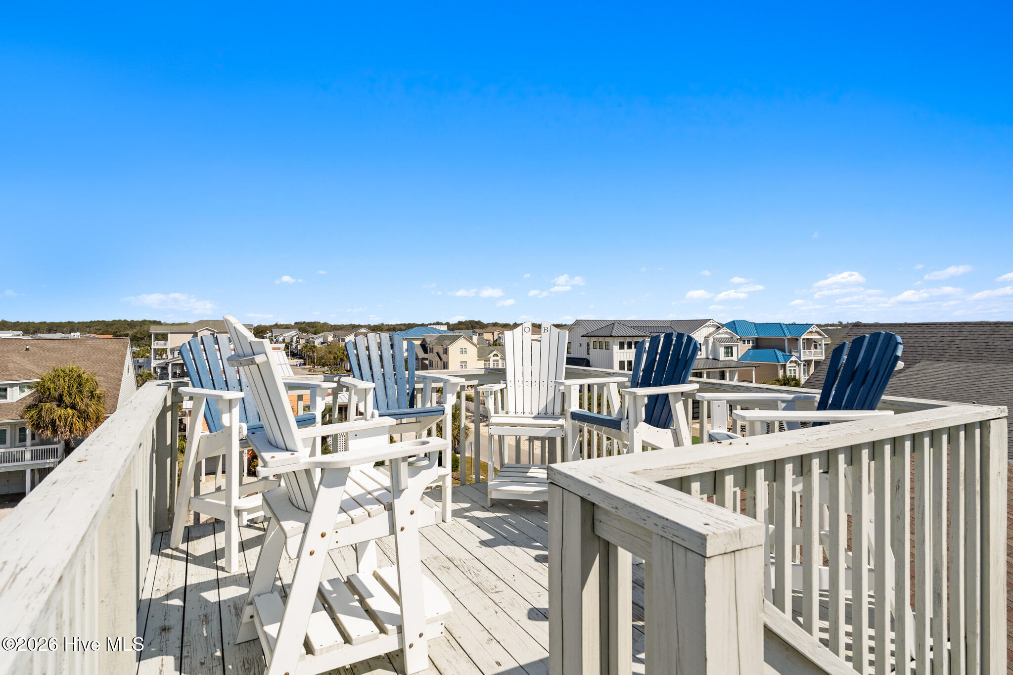 100564426 | Photo 37