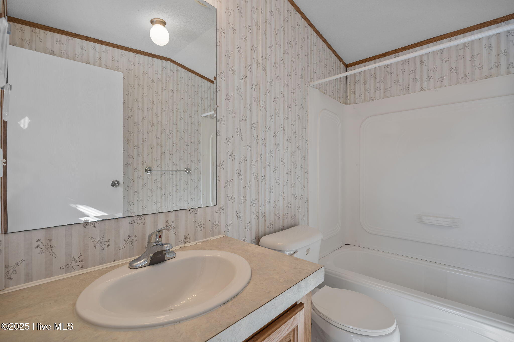 100545328 | Photo 27