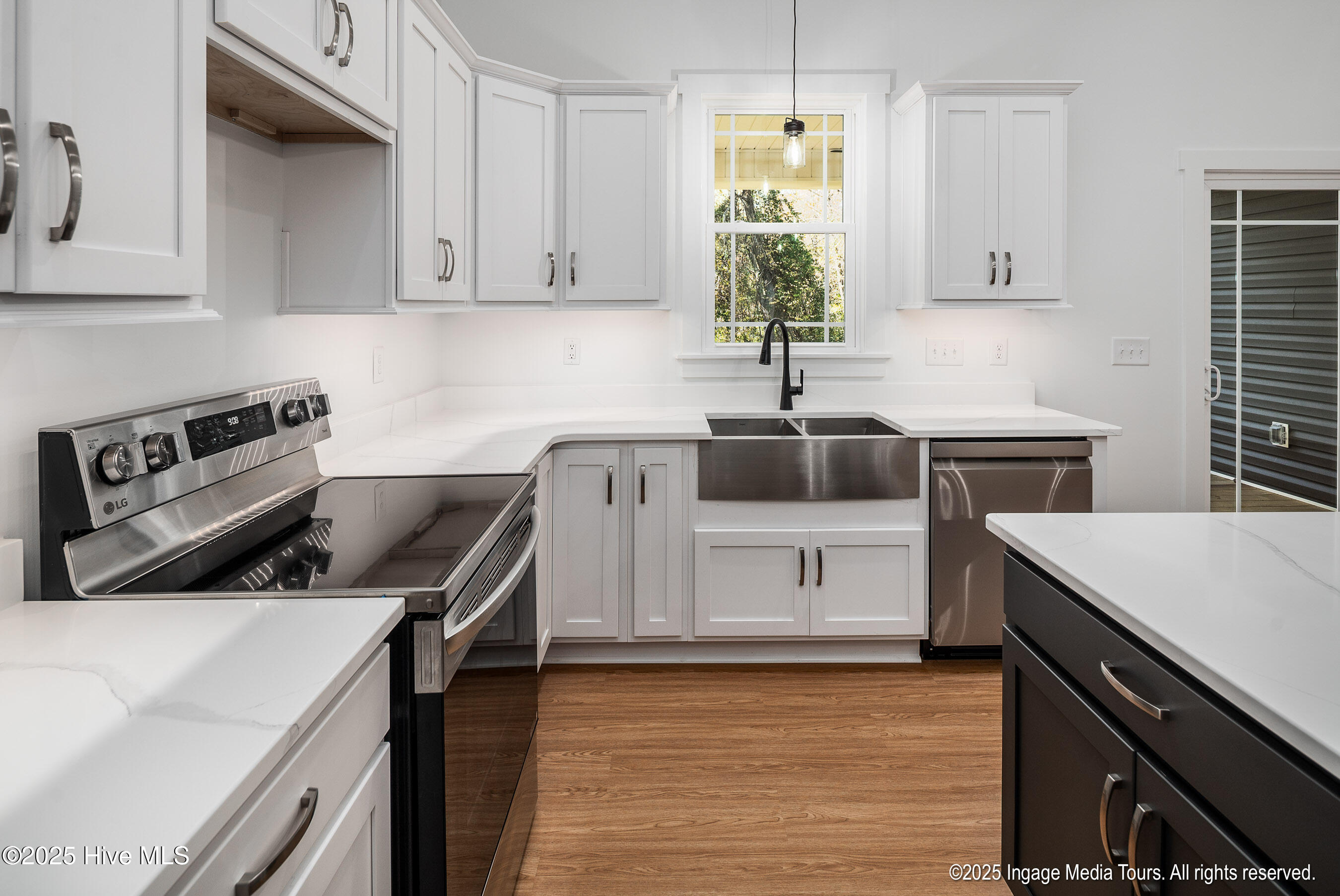 Homes for sale in Greenville, NC | 708 Lancelot Dr, Greenville, NC 27858 | MLS# 100537572