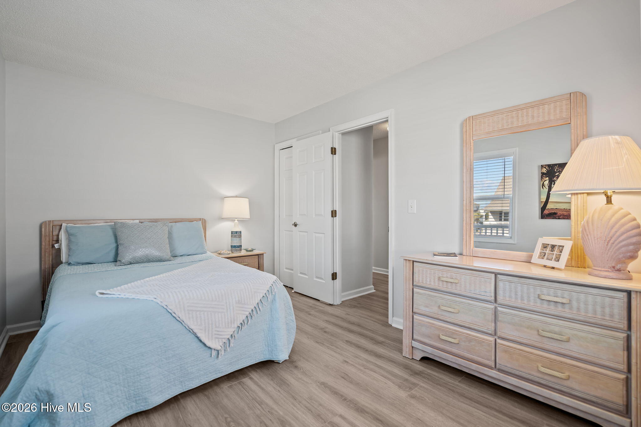 100562748 | Photo 50