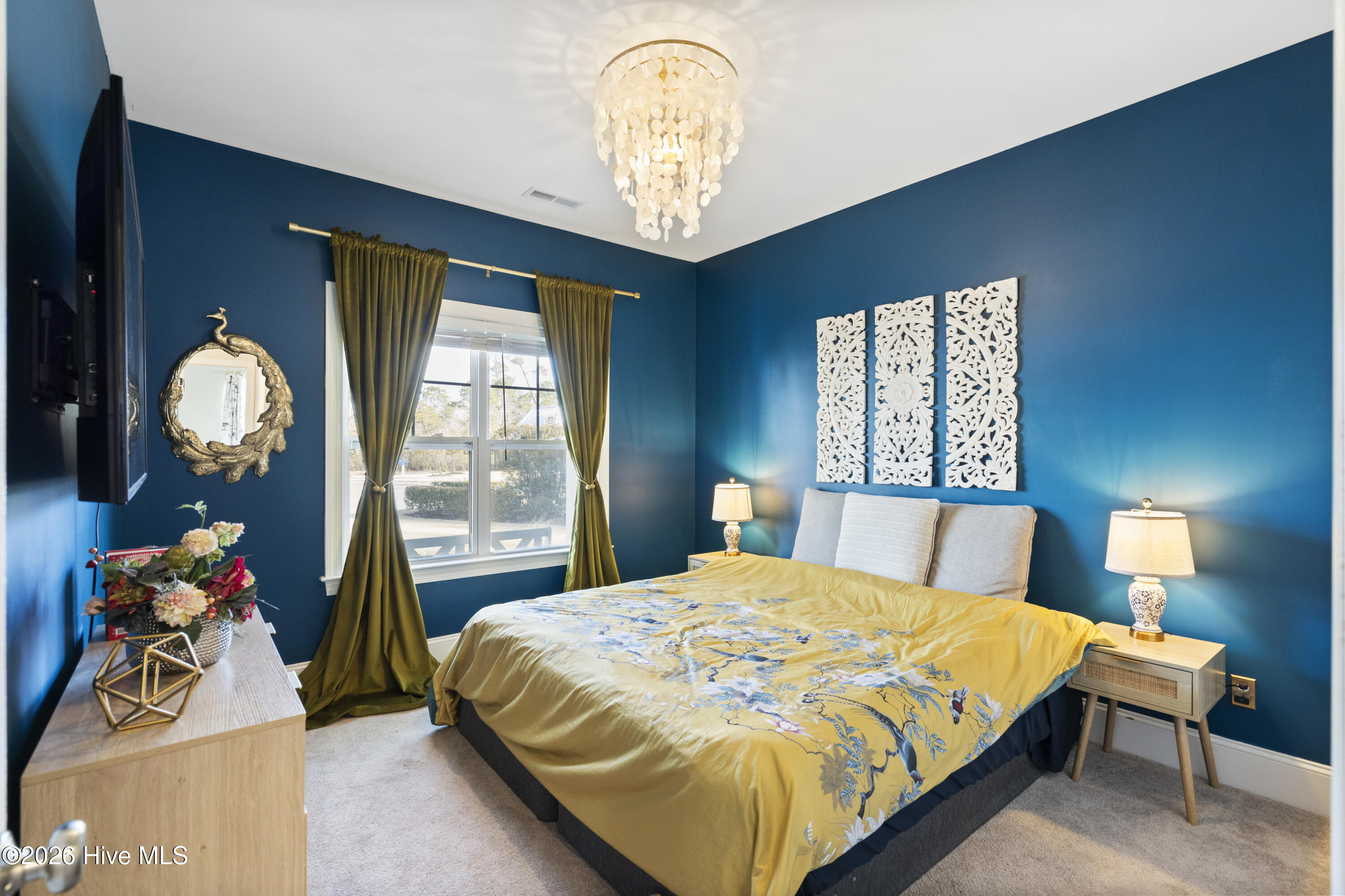 100552467 | Photo 34