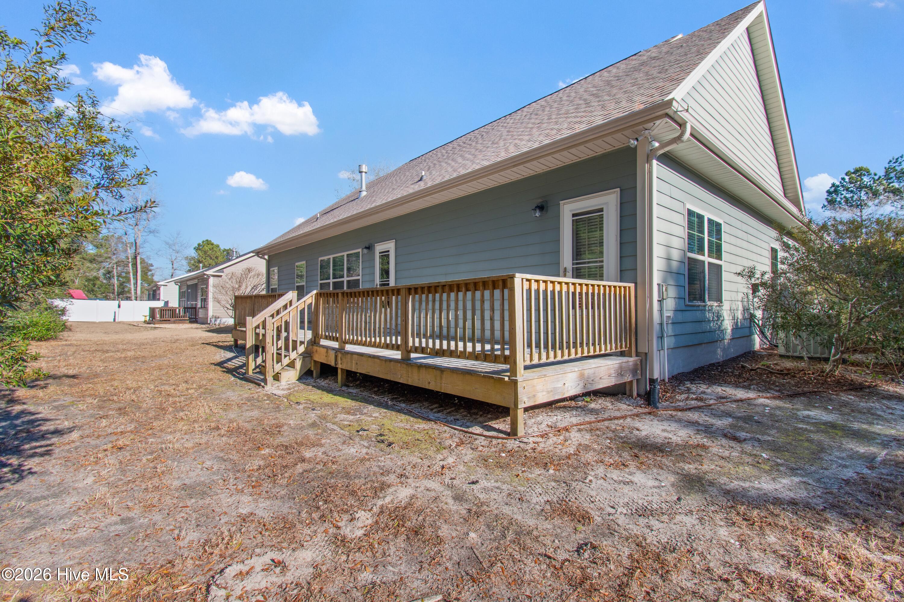 100549174 | Photo 42