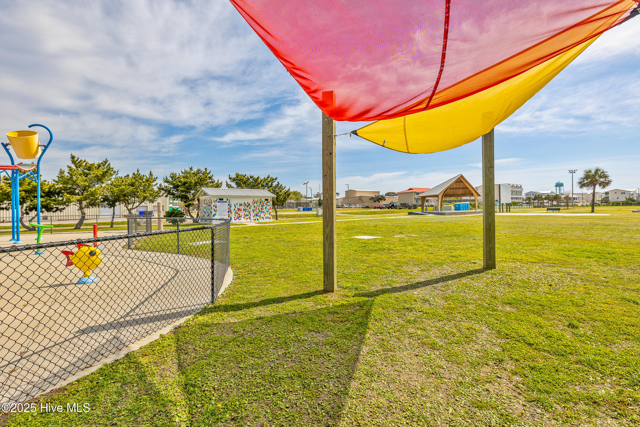 100500565 | Photo 80