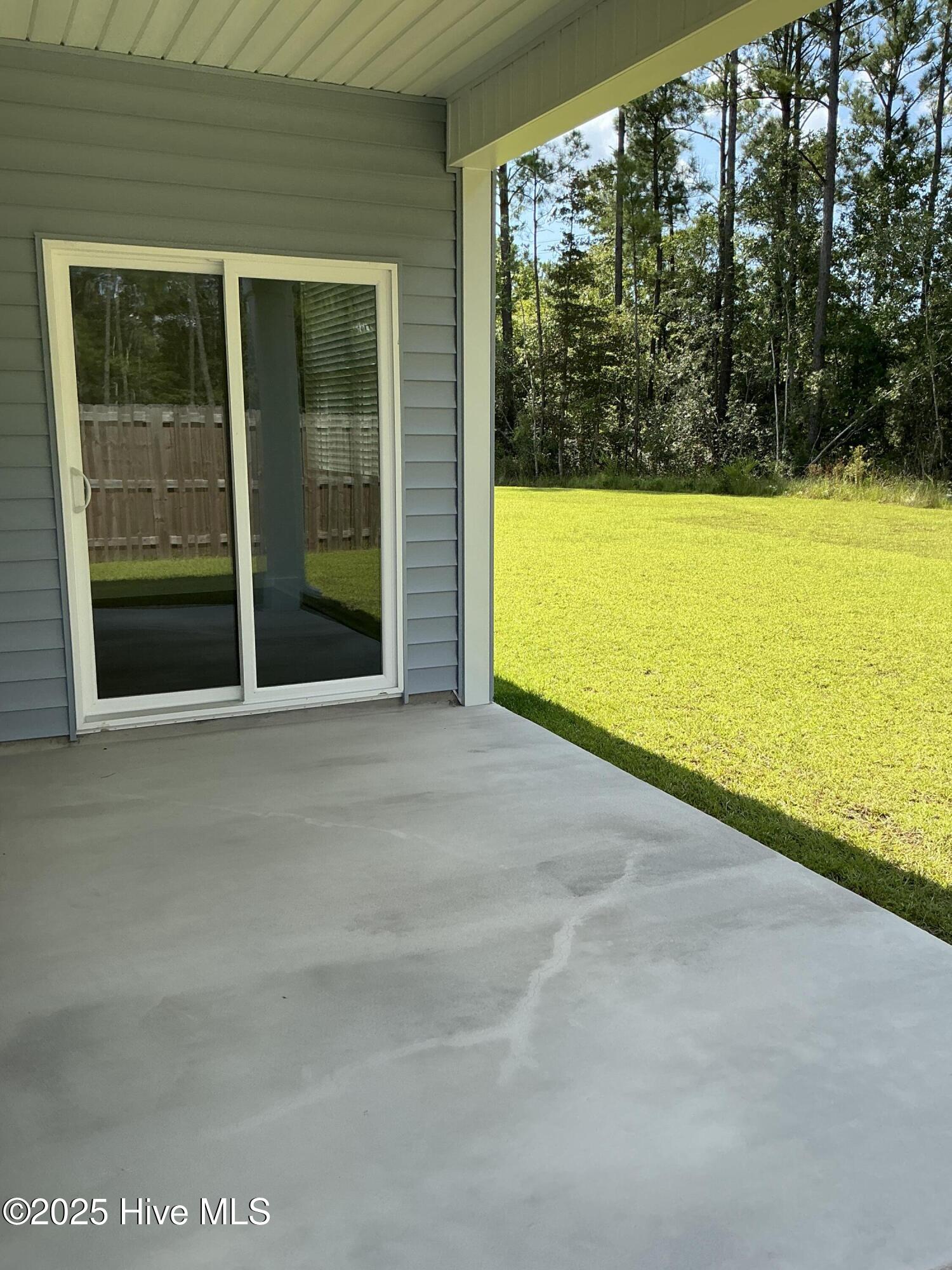 100524327 | Photo 14