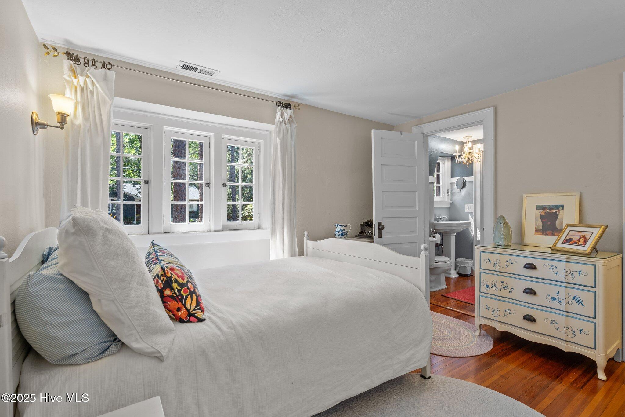 Upstairs Bedroom 3