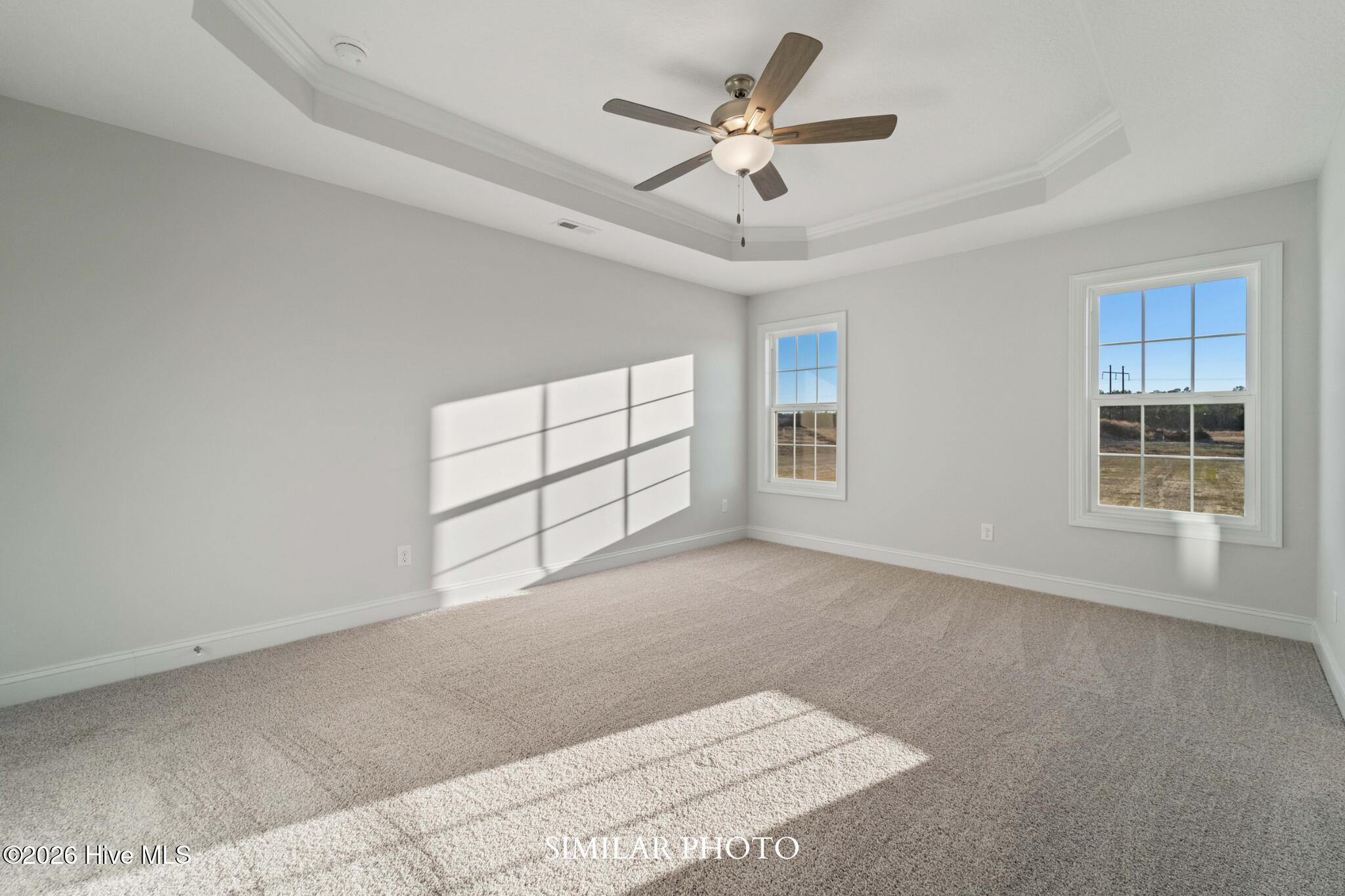 100557029 | Photo 14