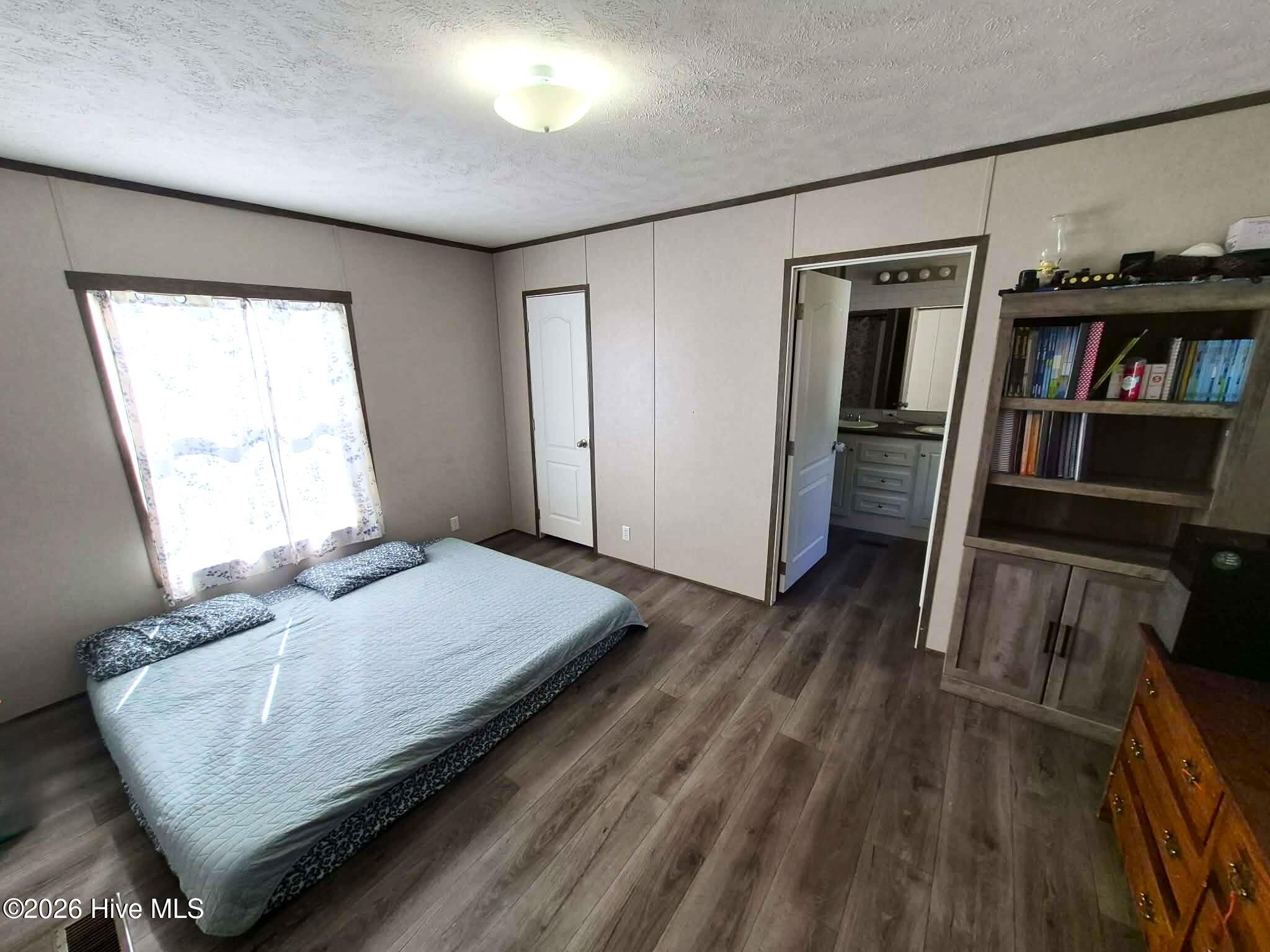 Photo 4 of Manufactured home for sale at 7190 Canetuck Rd, Currie, NC 28435 | MLS# 100601739 | Listing updated on 2026-09-05