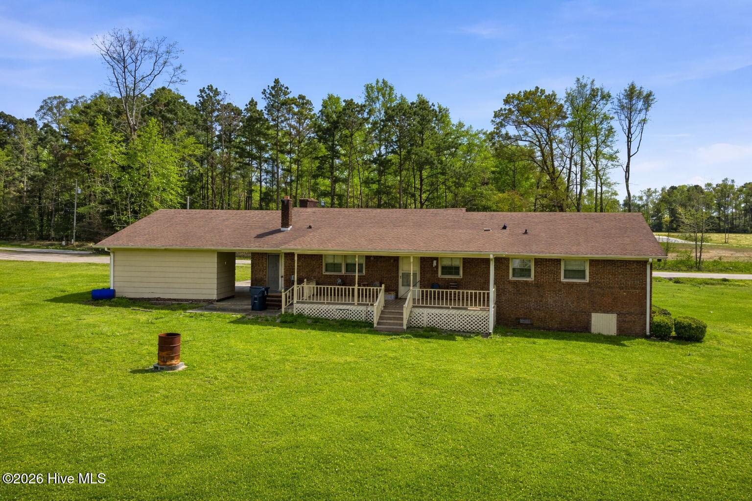 100564416 | Photo 49