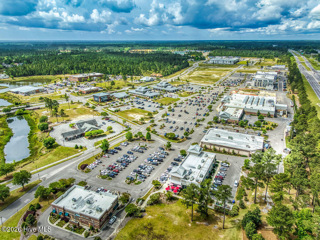 100569553 | Photo 57